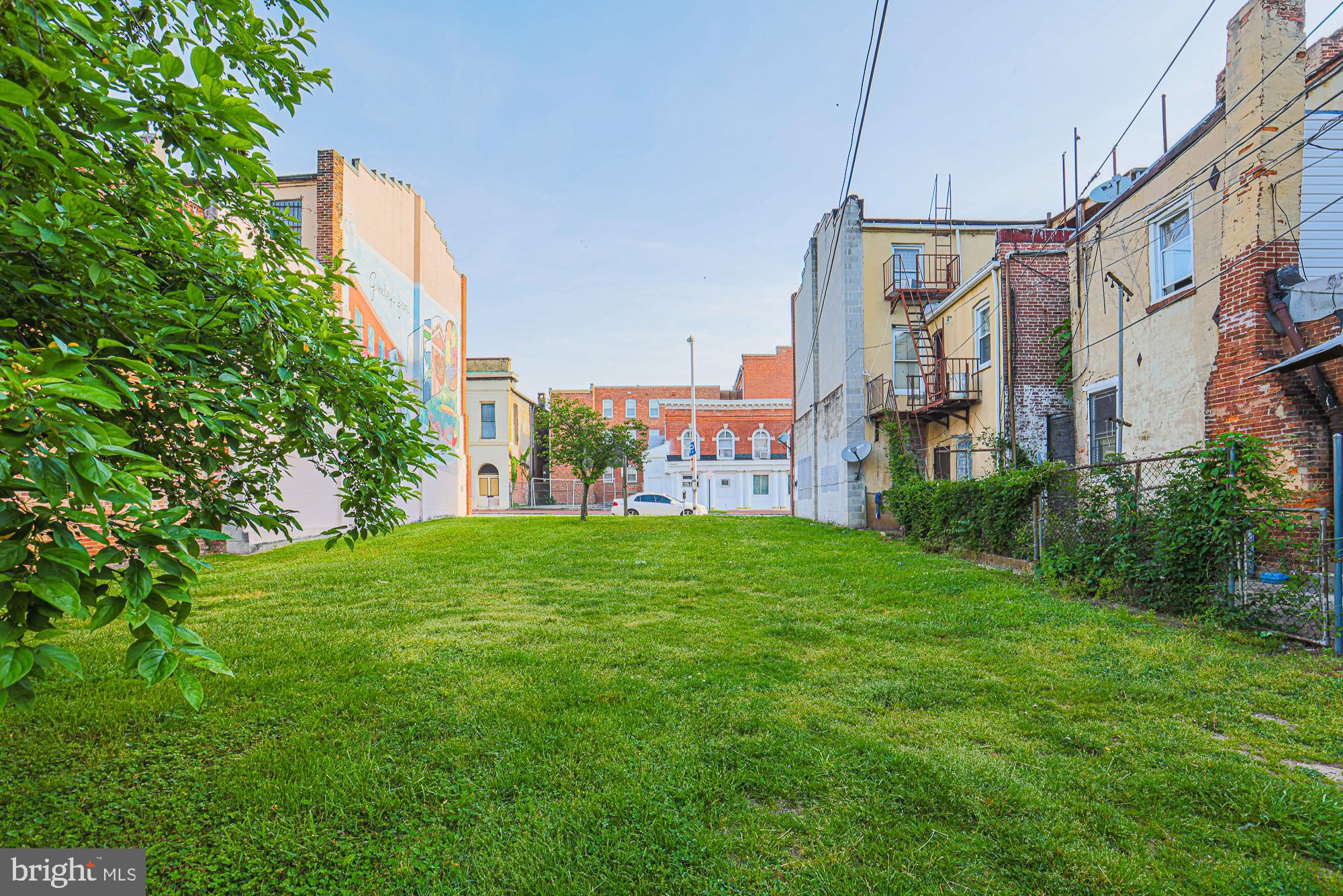10 S CAREY STREET