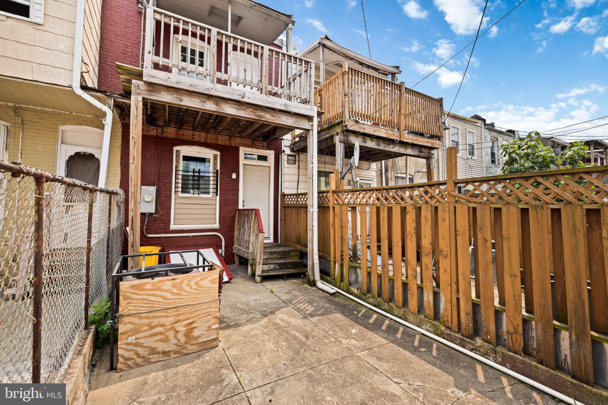416 N BELNORD AVENUE