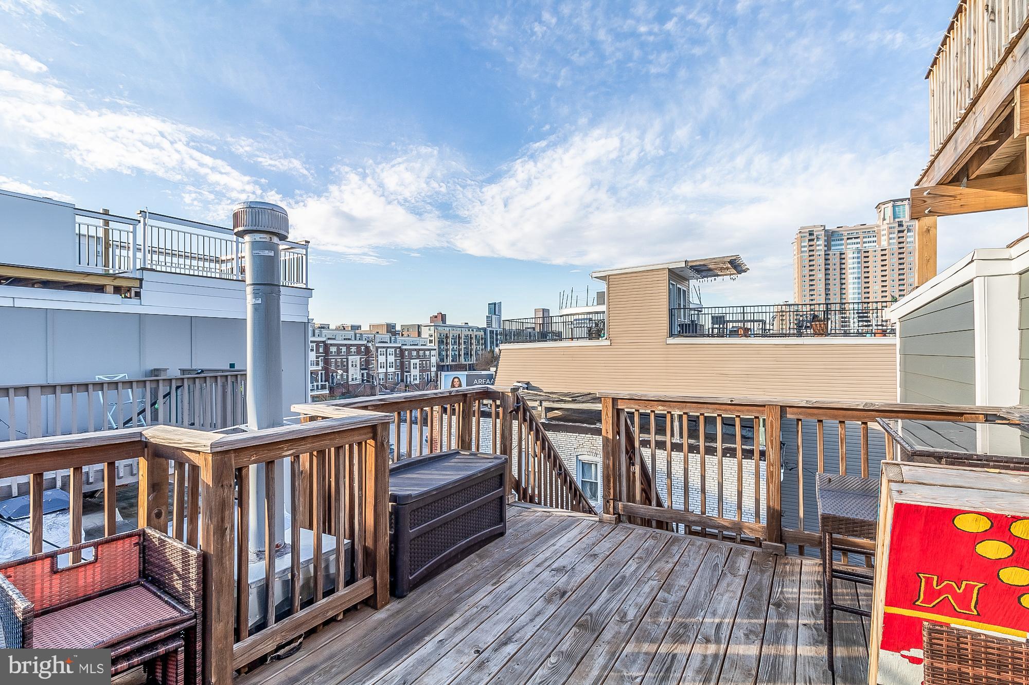 630 E CLEMENT STREET