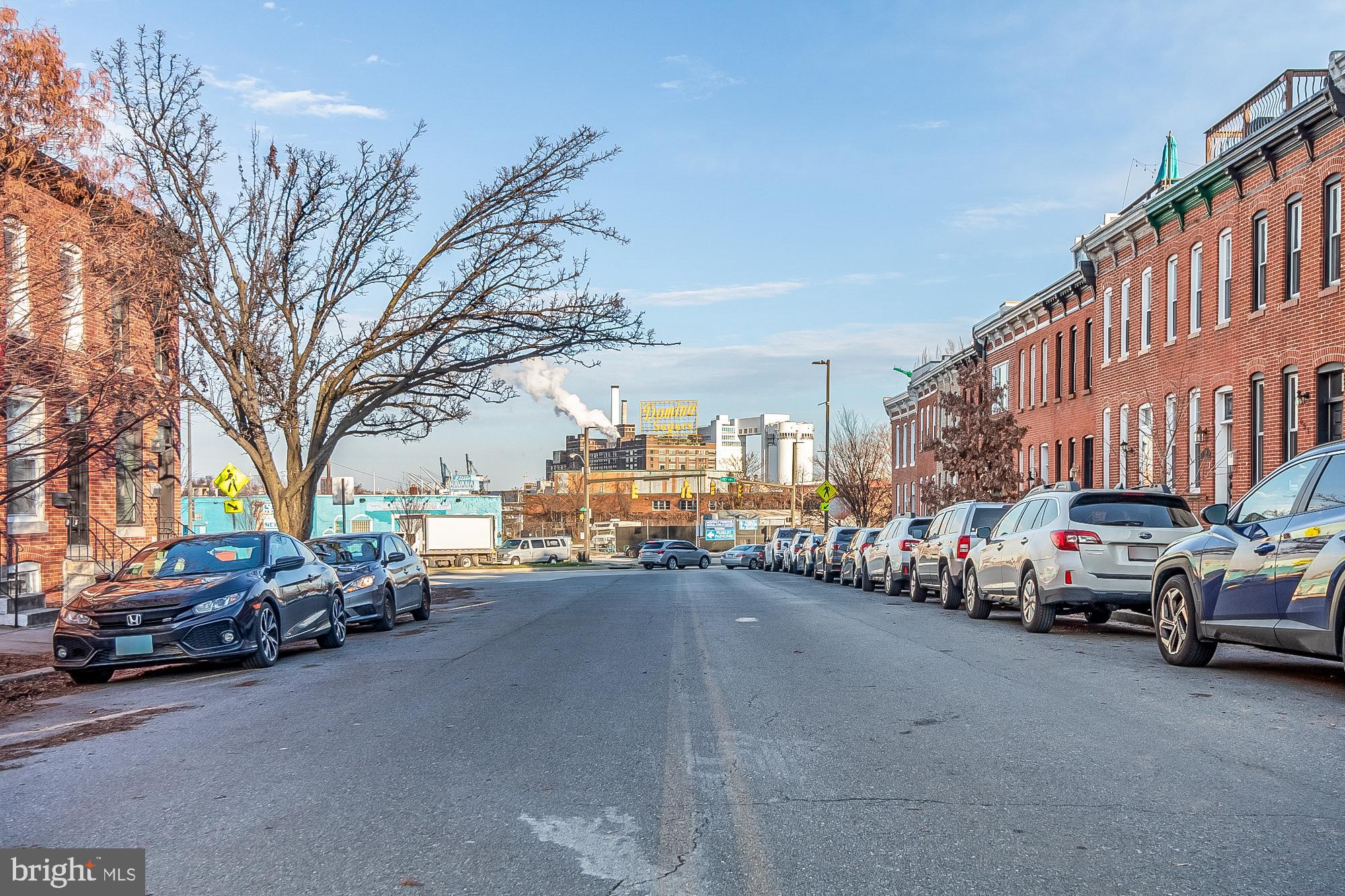 630 E CLEMENT STREET