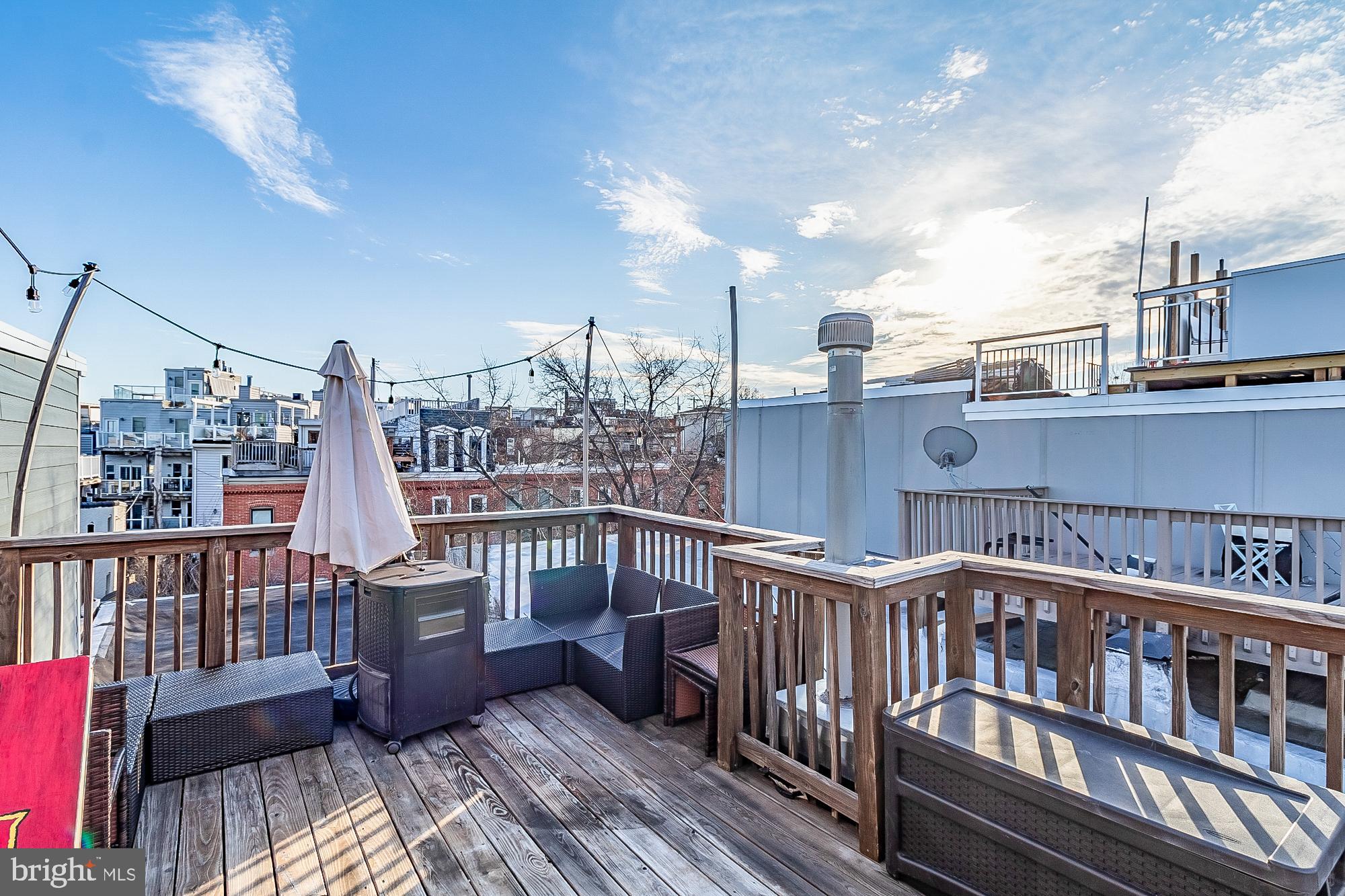 630 E CLEMENT STREET