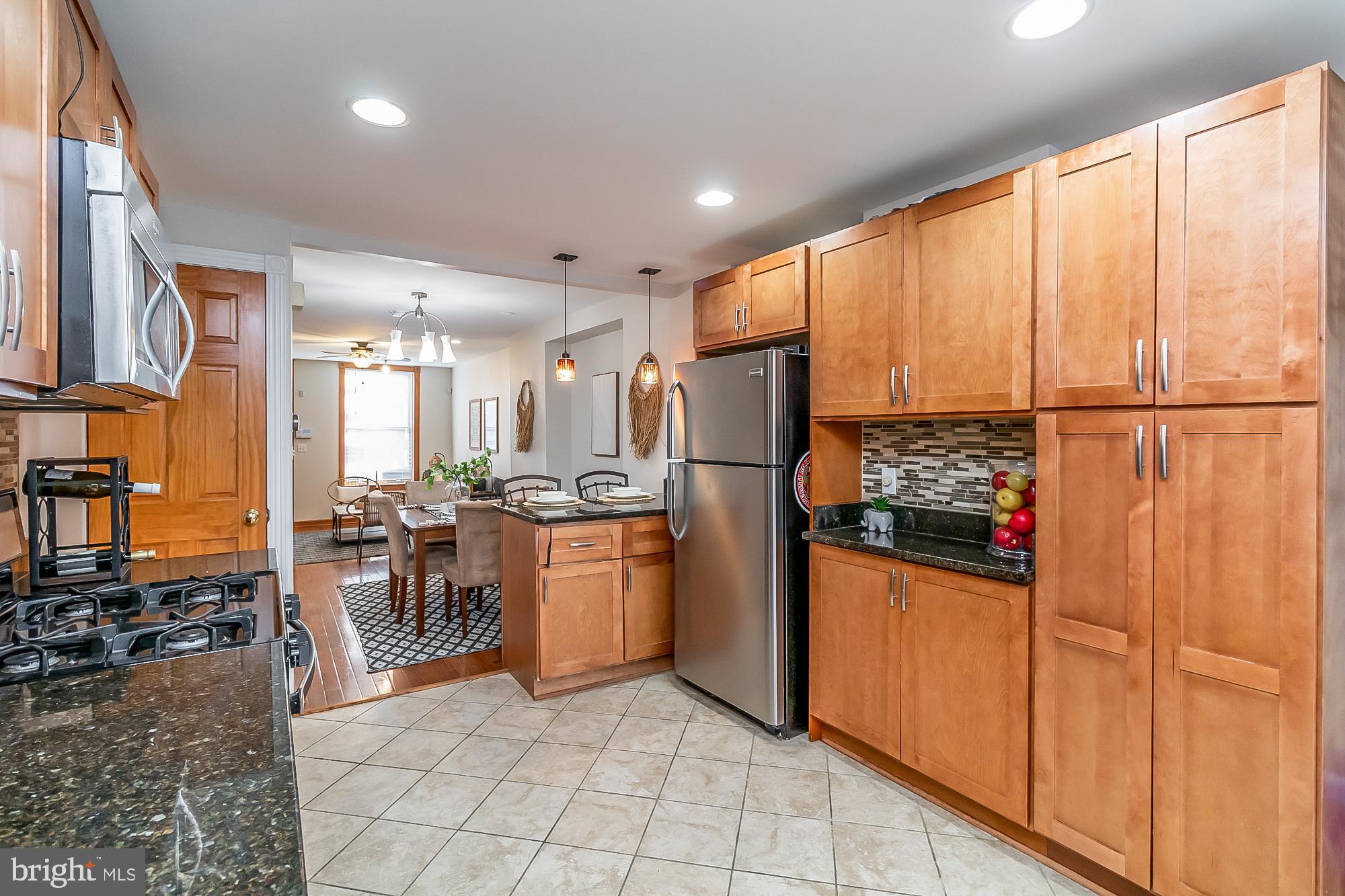 630 E CLEMENT STREET