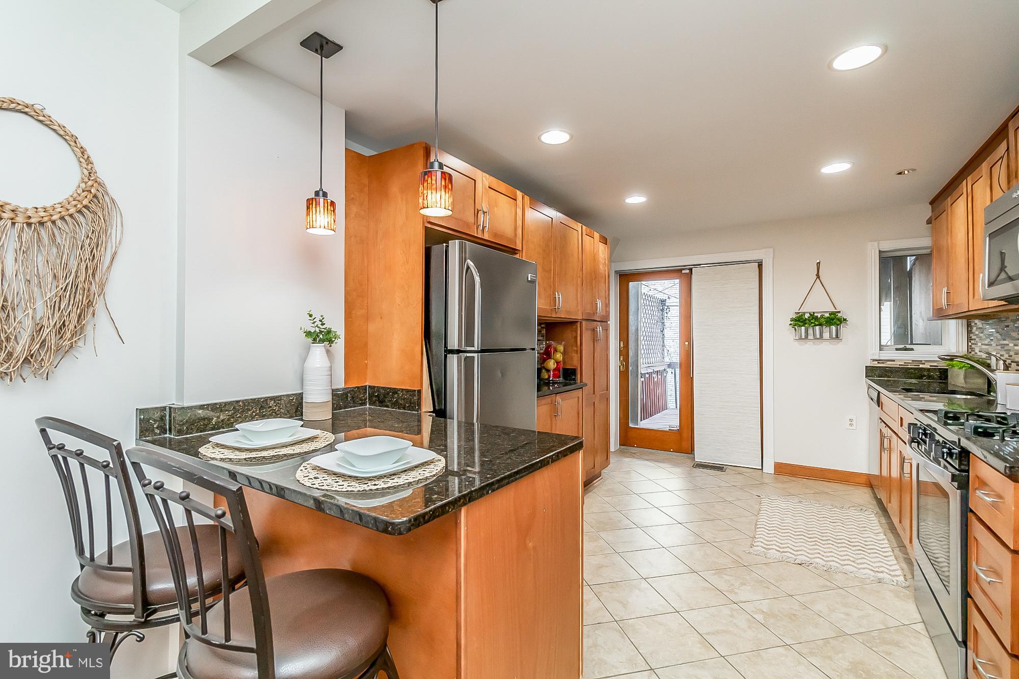 630 E CLEMENT STREET