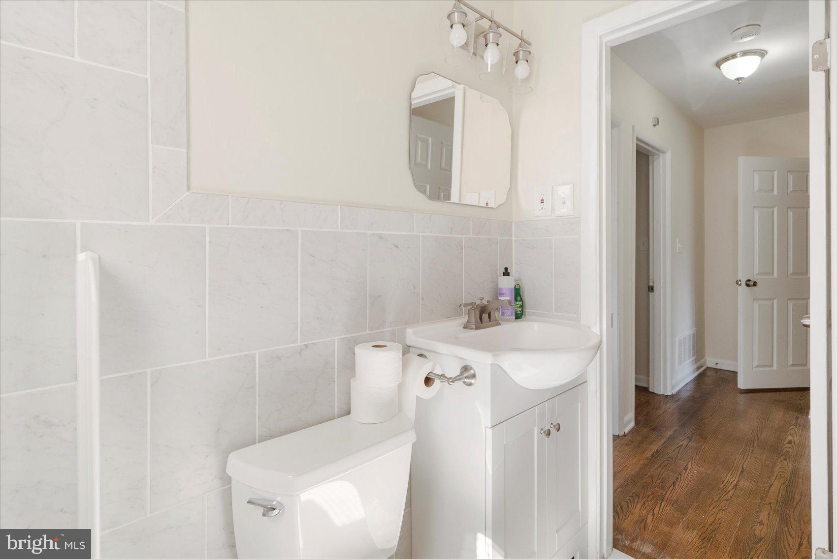 4804 CROSSWOOD AVENUE 1