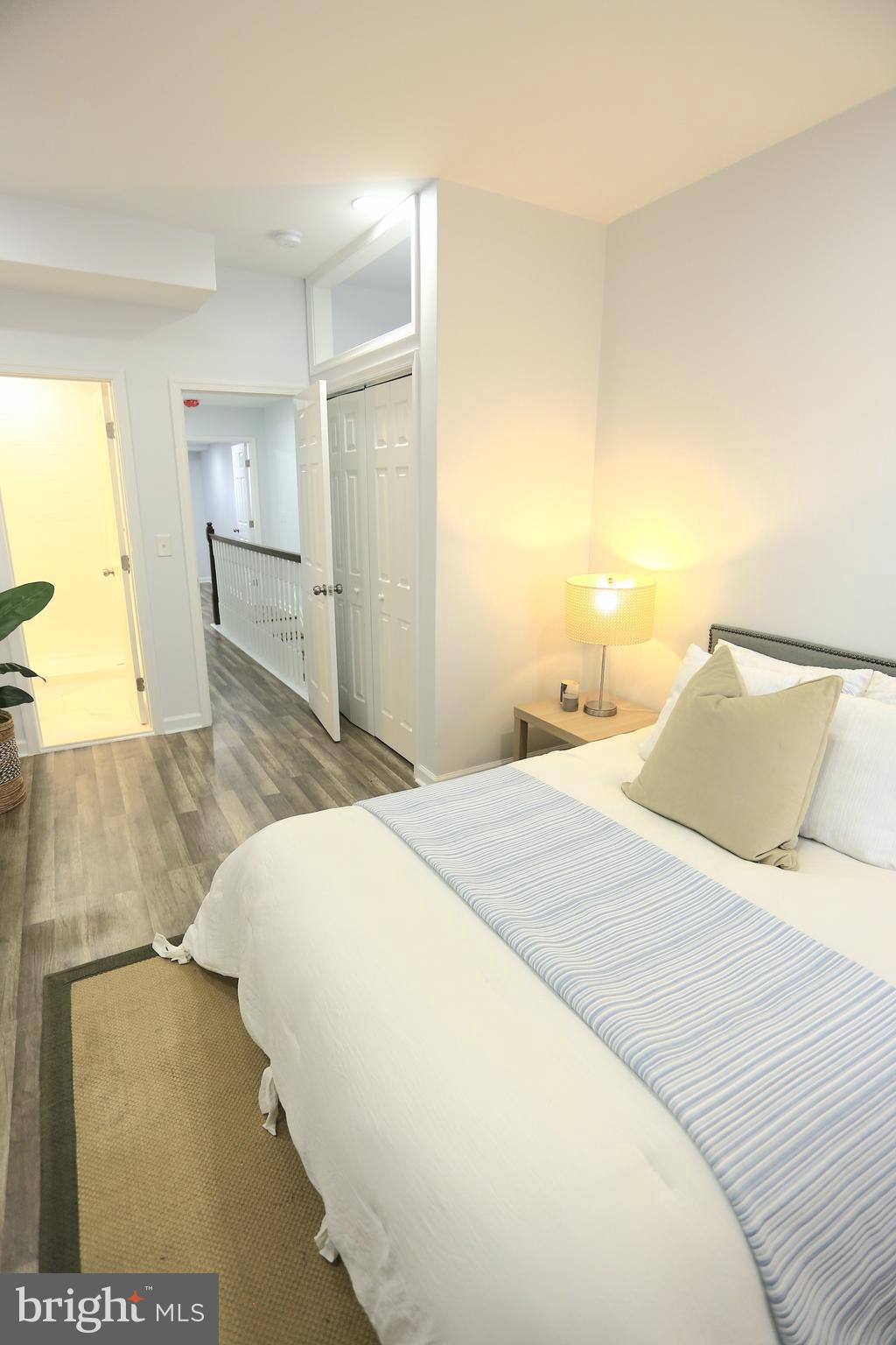 2130 W FAYETTE STREET