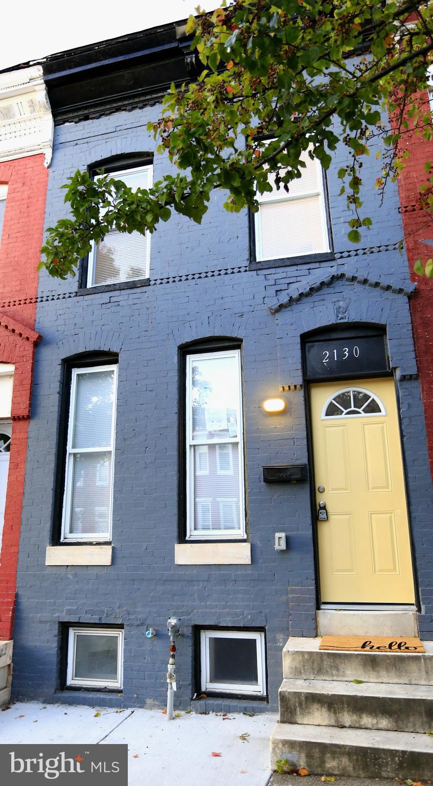 2130 W FAYETTE STREET