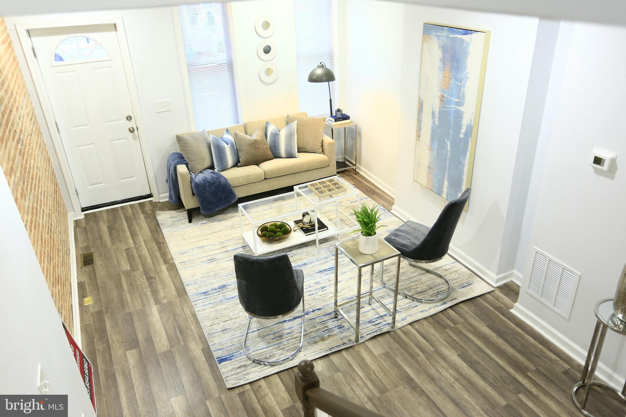 2130 W FAYETTE STREET