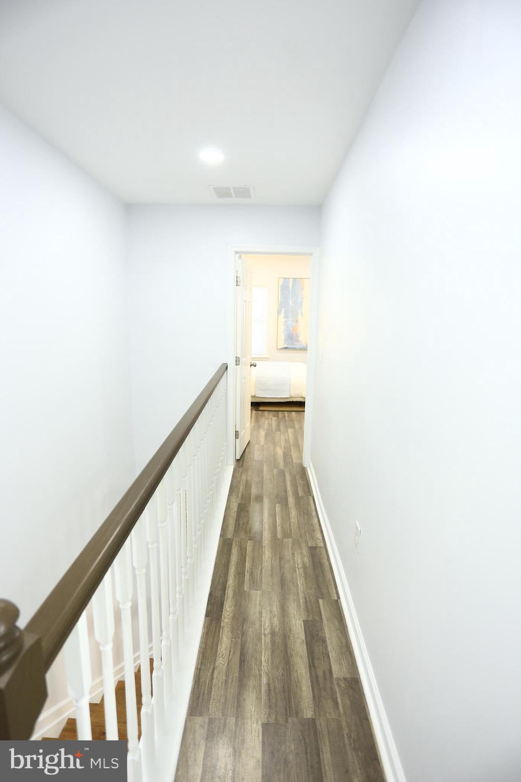 2130 W FAYETTE STREET