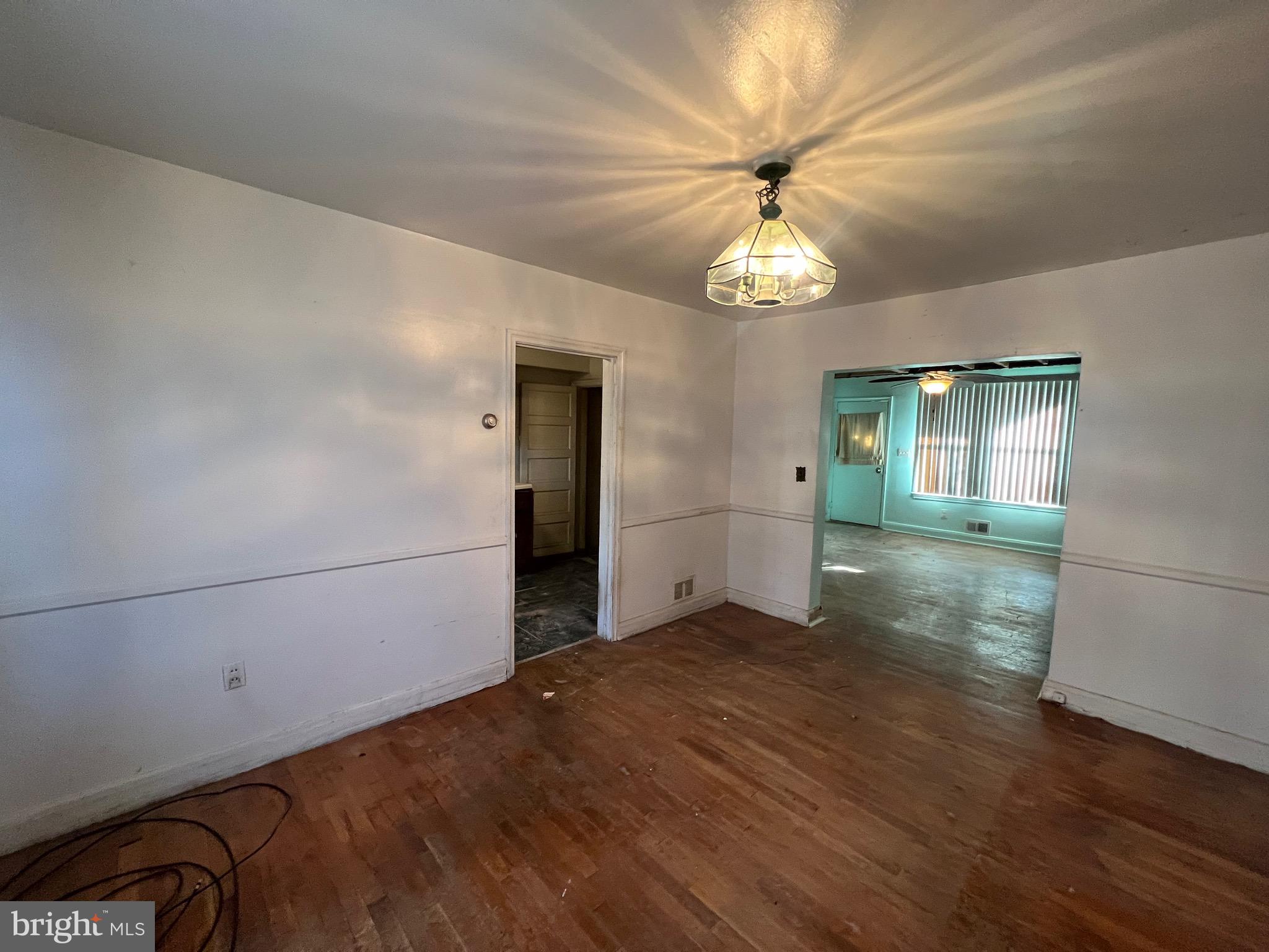 5451 FAIRLAWN AVENUE