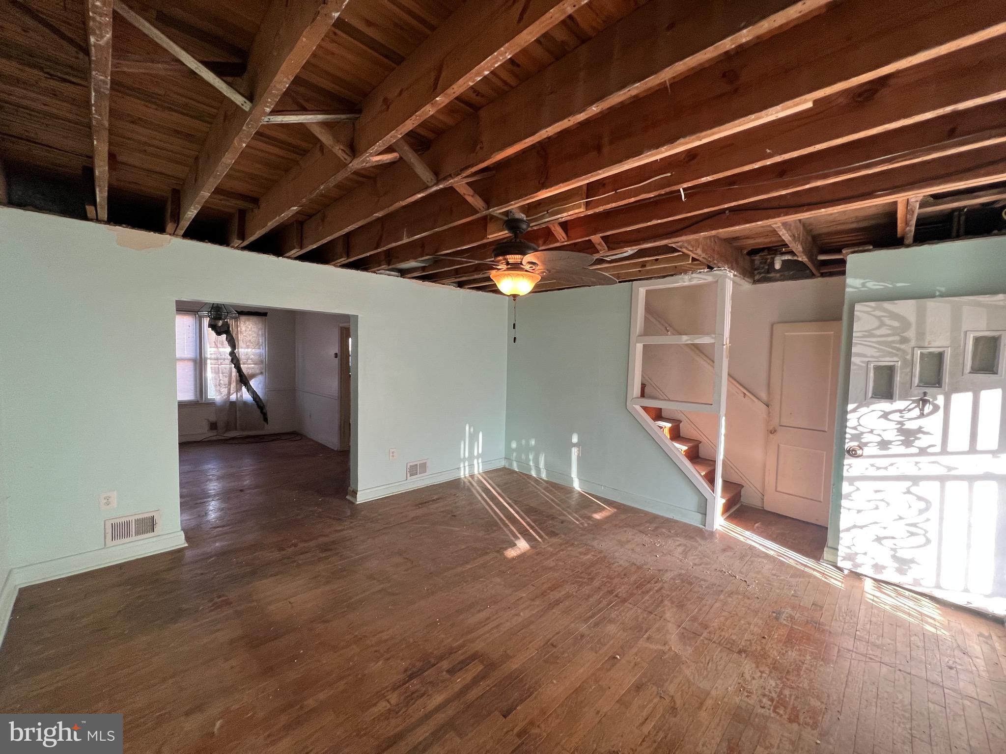 5451 FAIRLAWN AVENUE
