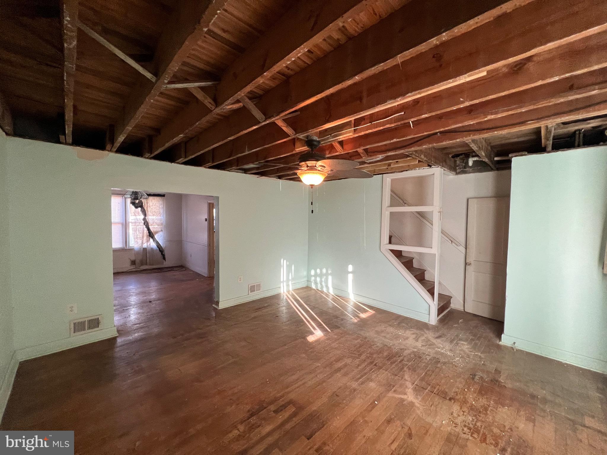 5451 FAIRLAWN AVENUE