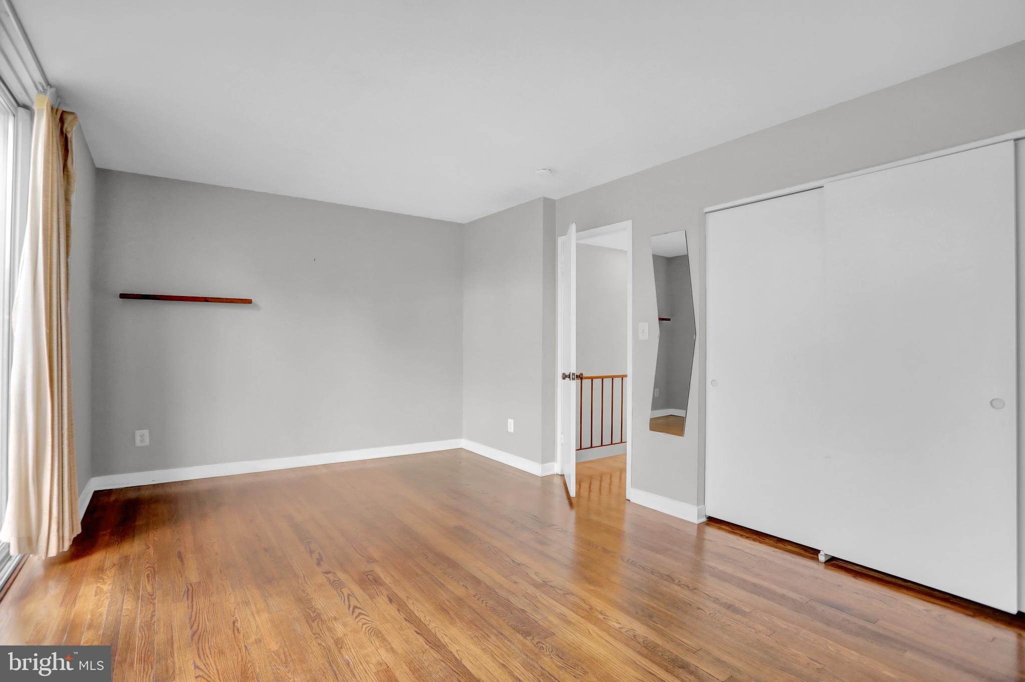 245 W LAFAYETTE AVENUE