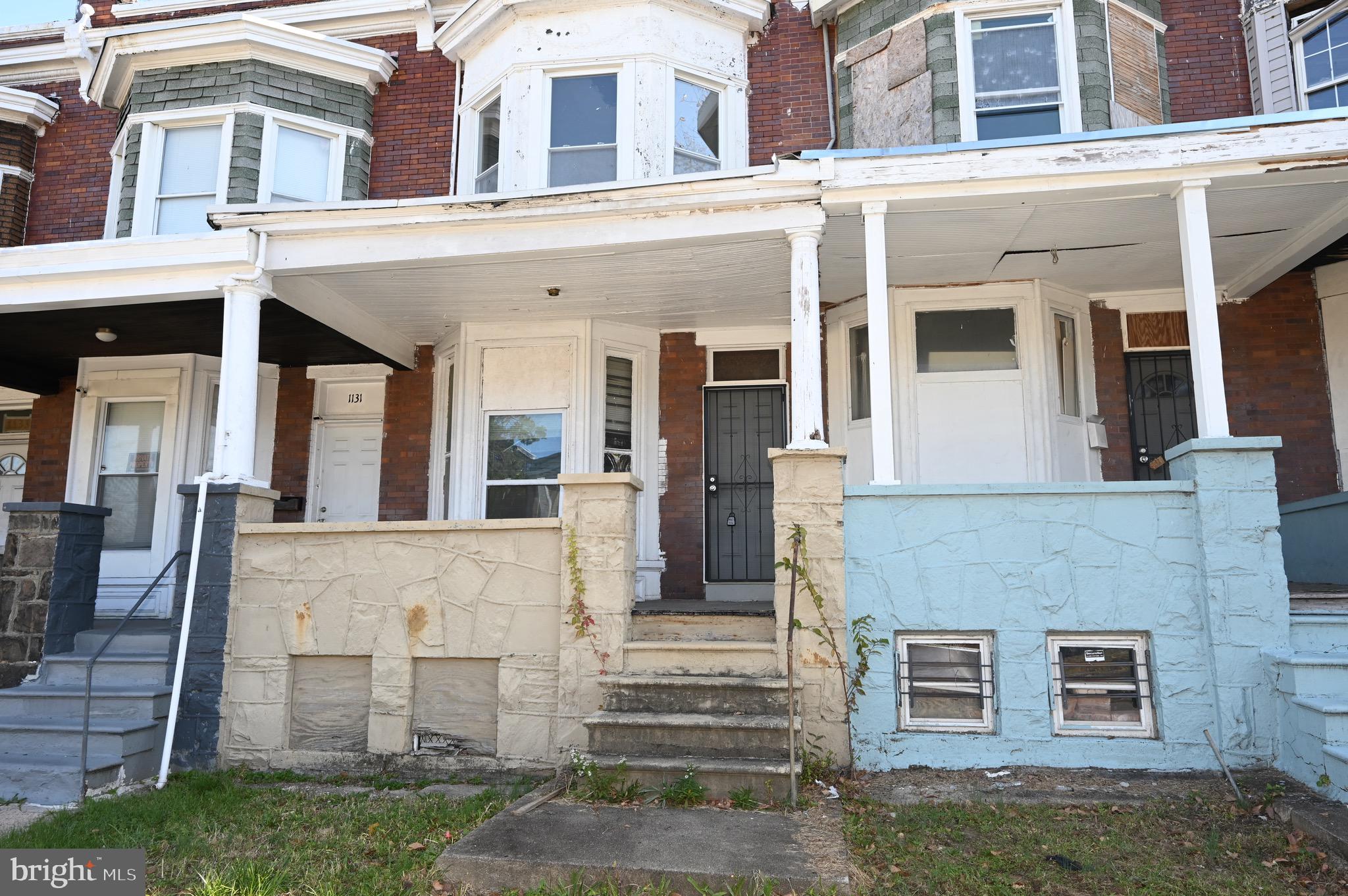 1129 POPLAR GROVE STREET