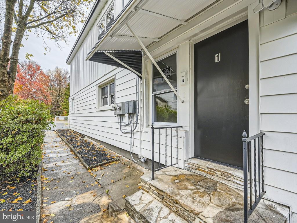 3113 GIBBONS AVENUE