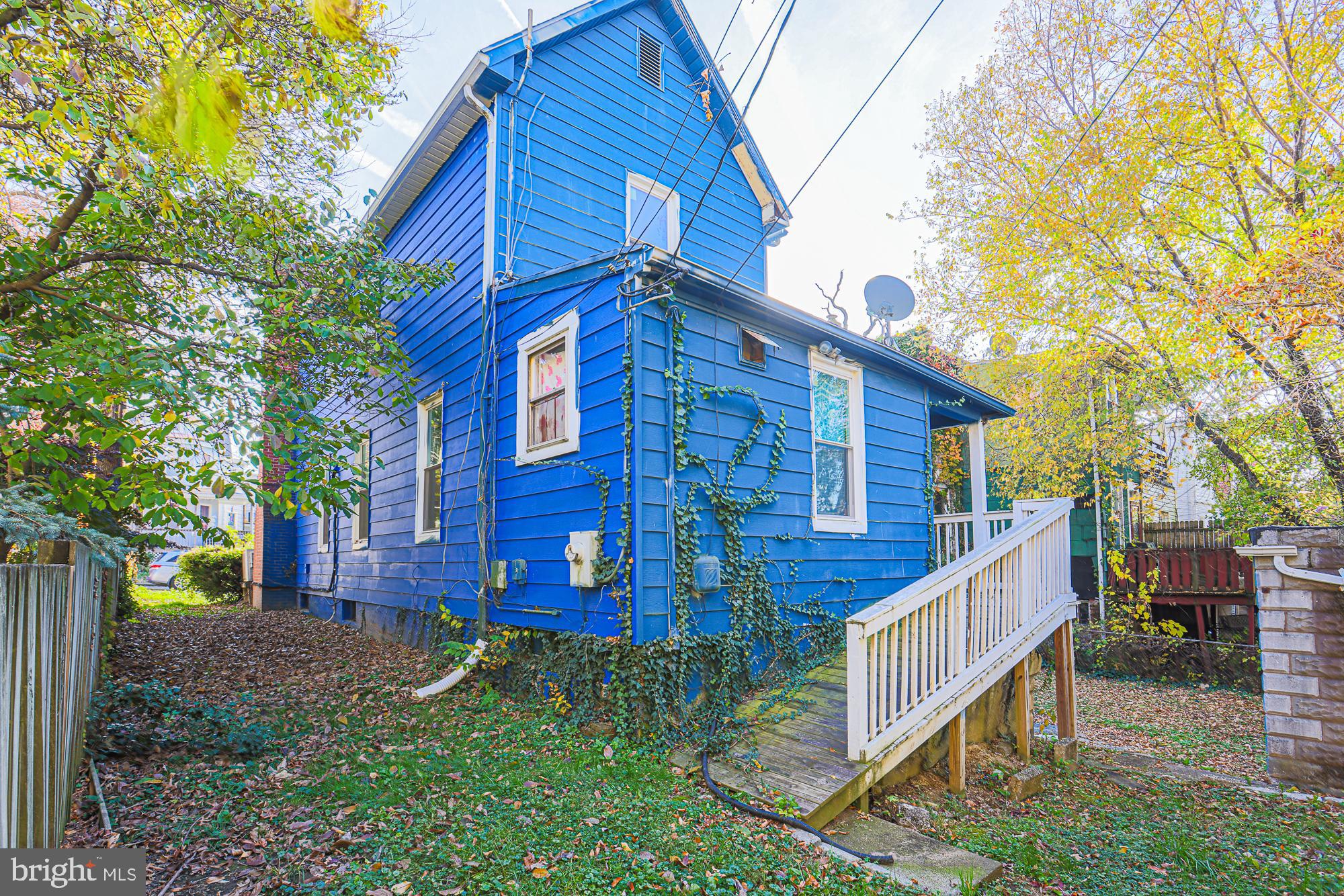 630 PARKWYRTH AVENUE