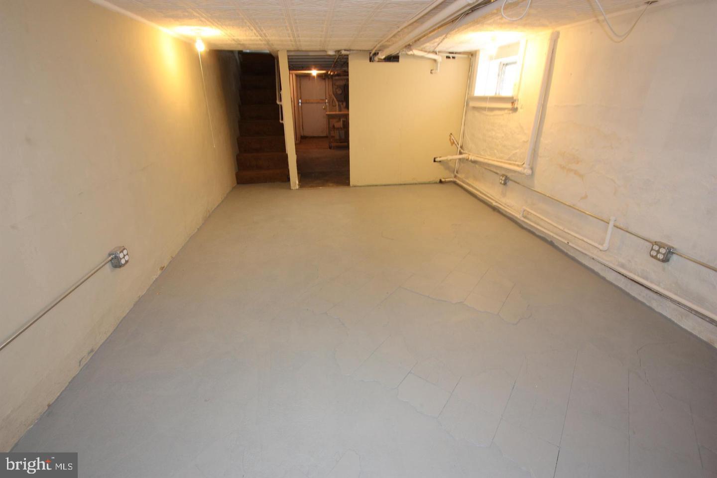 515 S ROBINSON STREET