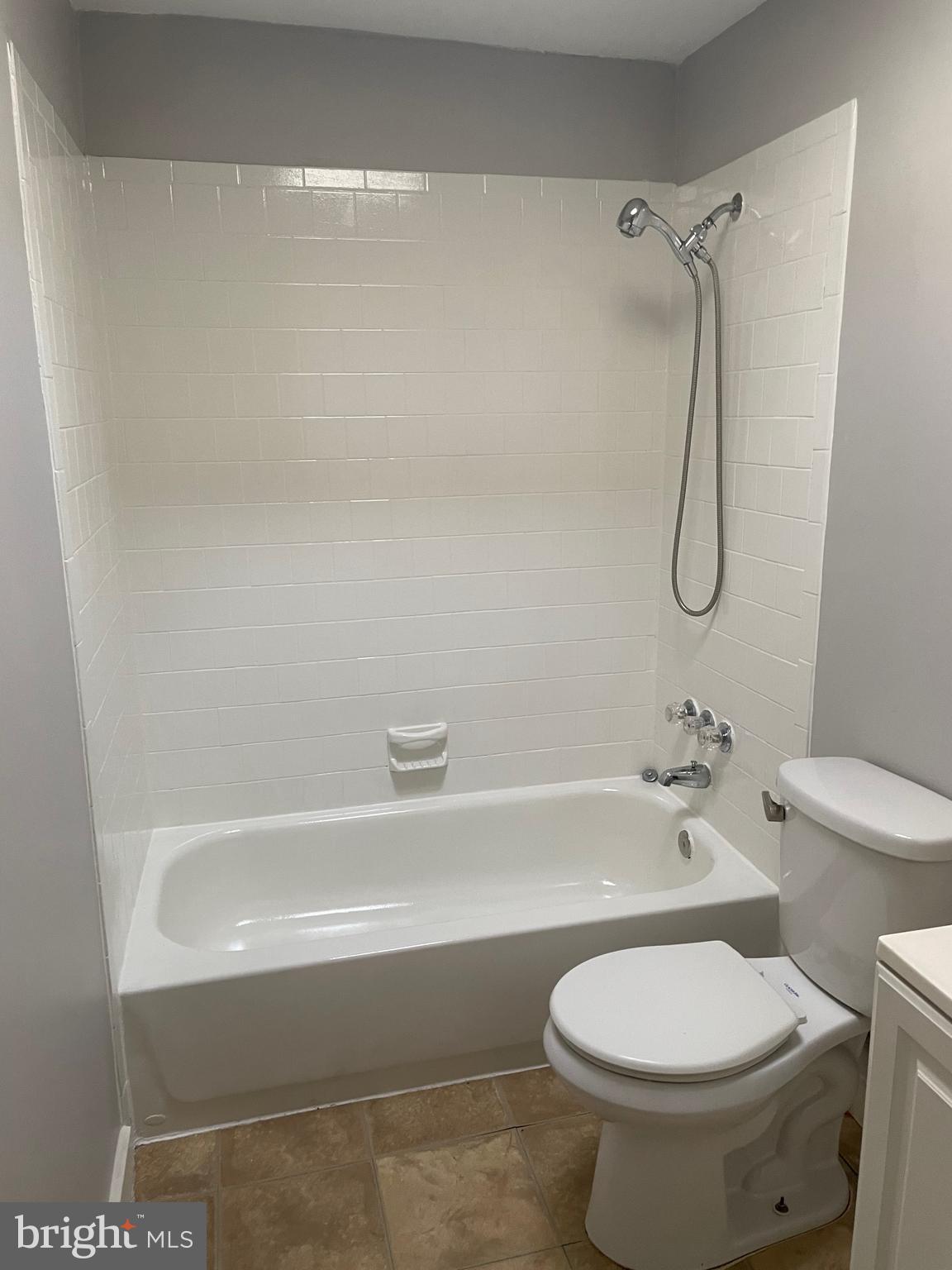 3013 ELIZABETH AVENUE