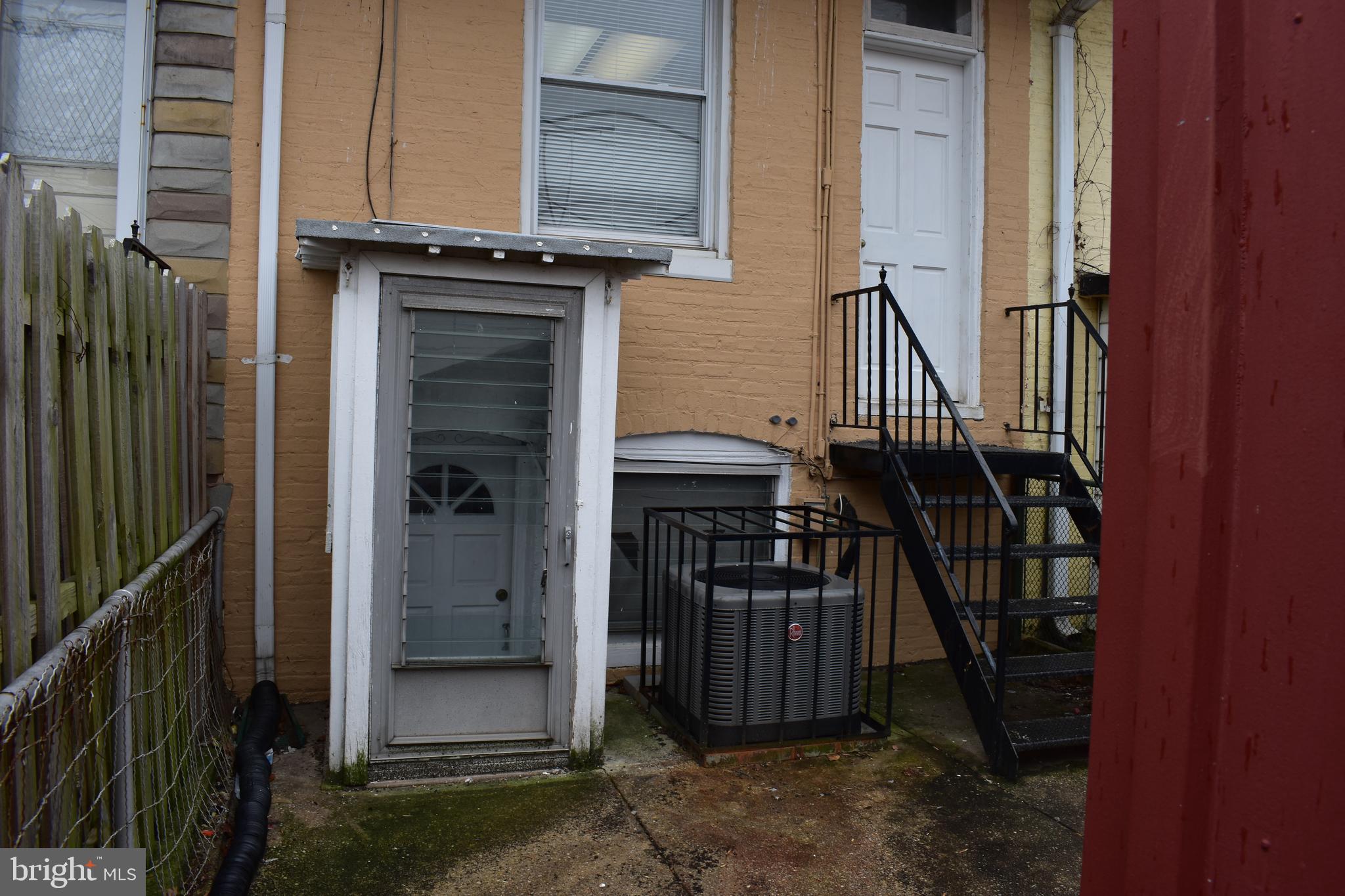 3022 CHESTERFIELD AVENUE