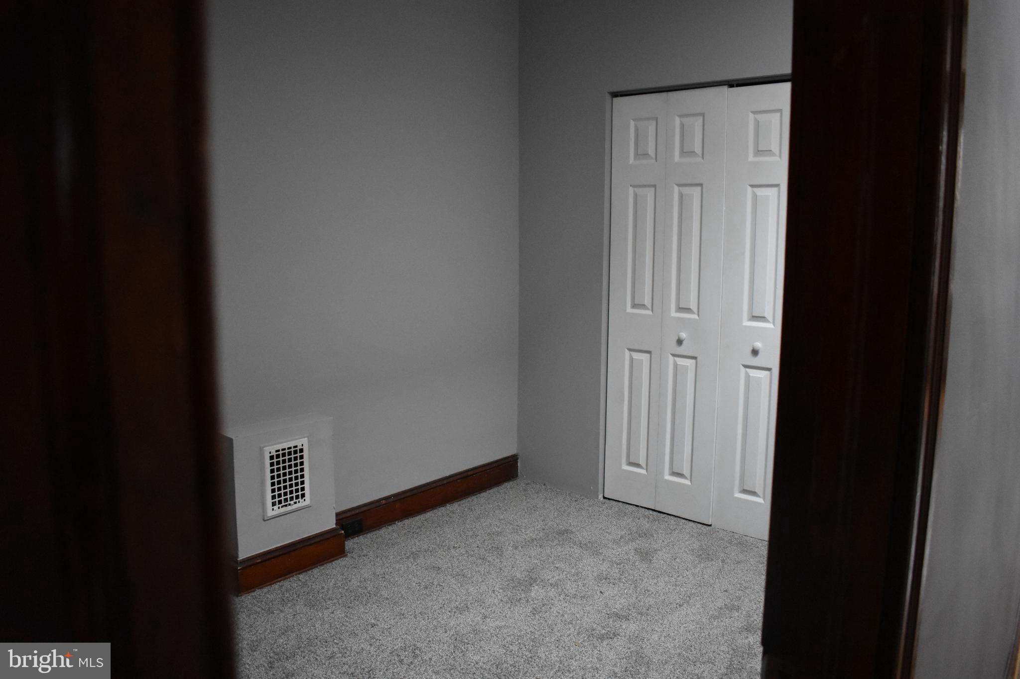 3022 CHESTERFIELD AVENUE