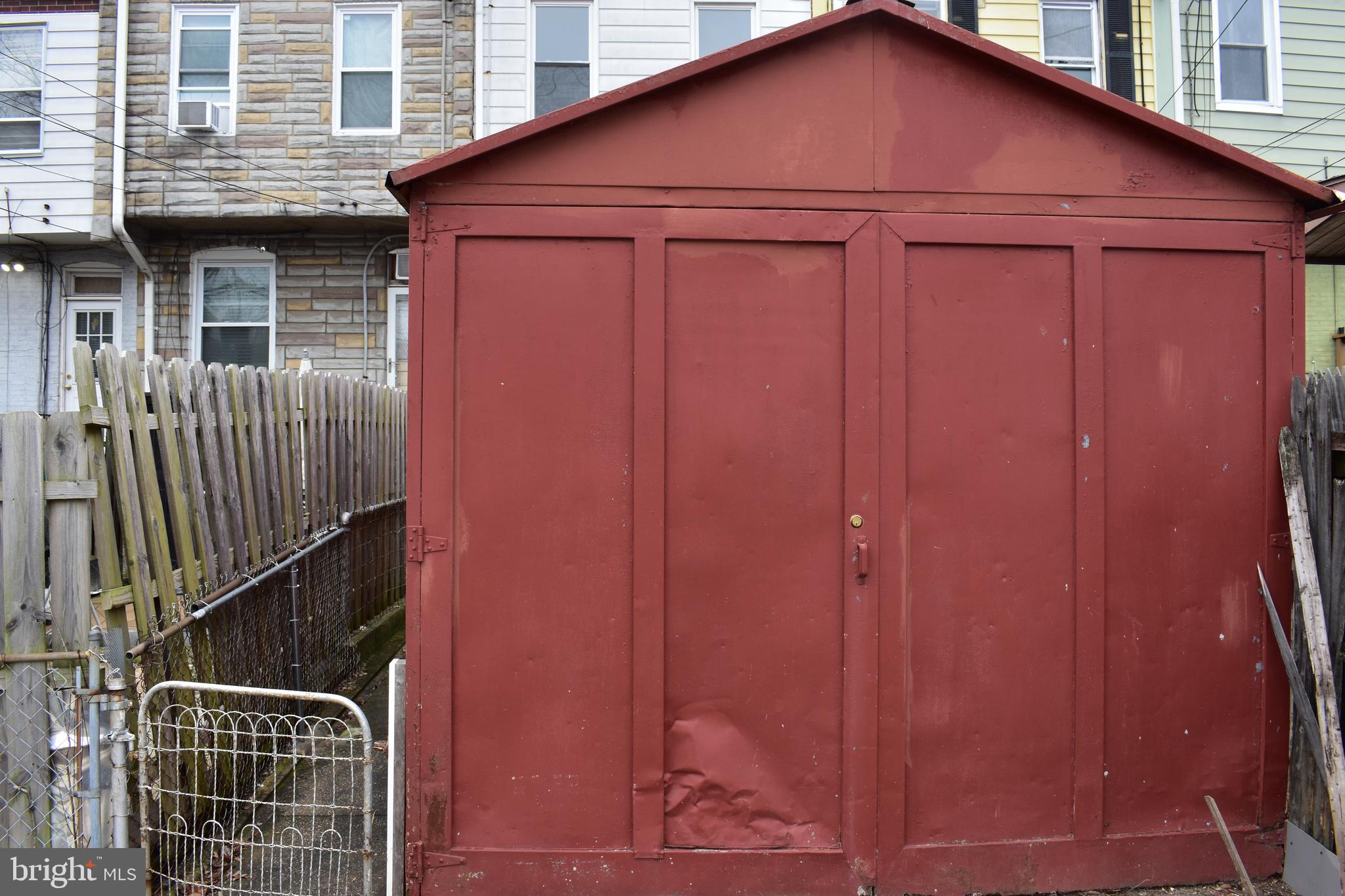 3022 CHESTERFIELD AVENUE