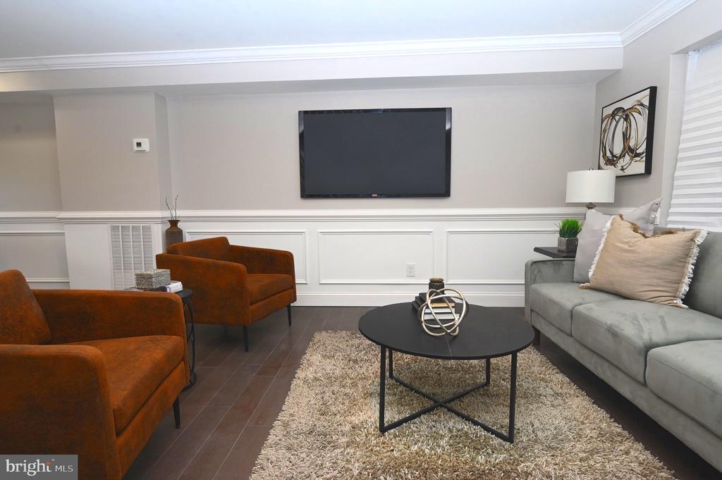 2554 HARLEM AVENUE