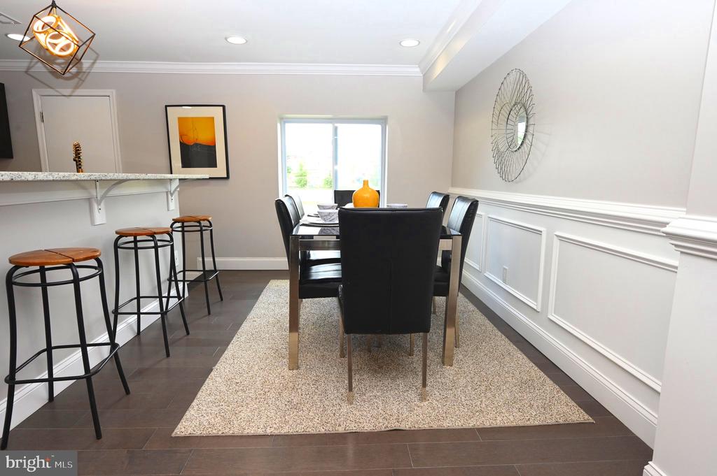 2554 HARLEM AVENUE