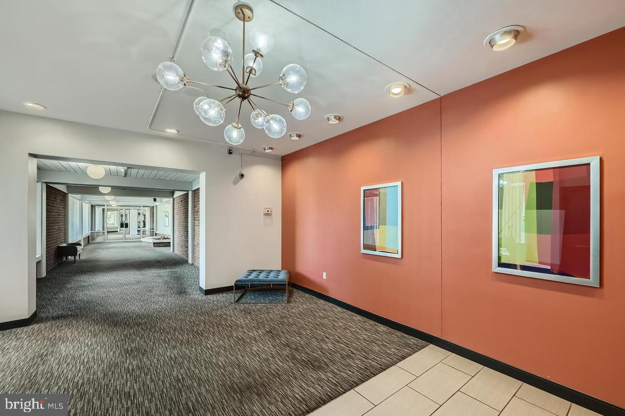 3601 CLARKS LANE 206