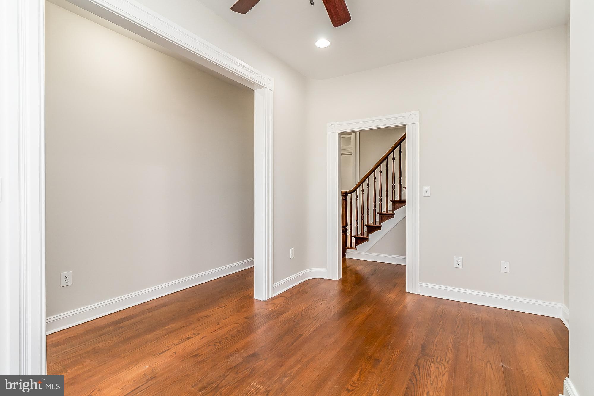 1235 N BROADWAY