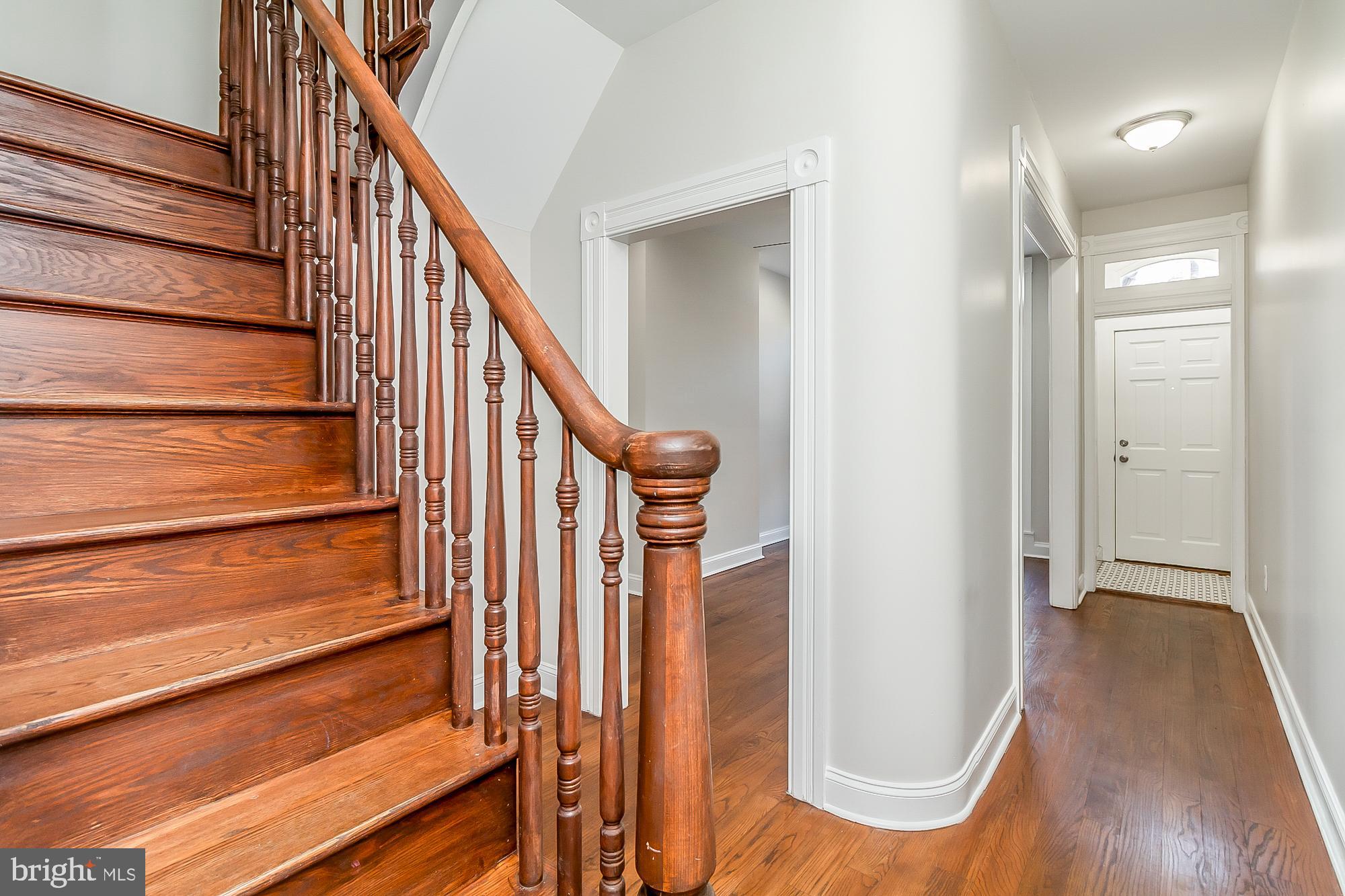 1235 N BROADWAY