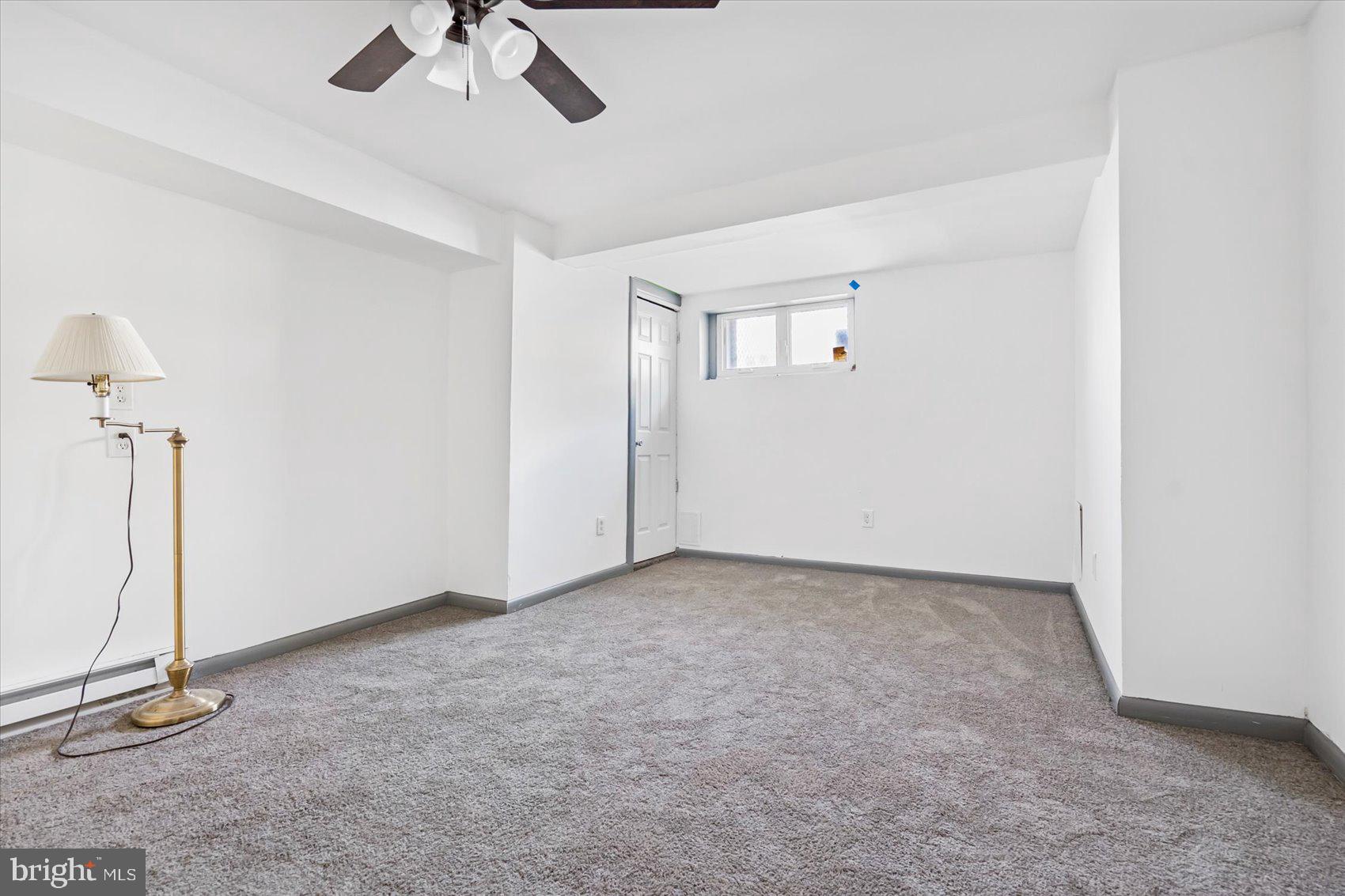 2611 E HOFFMAN STREET