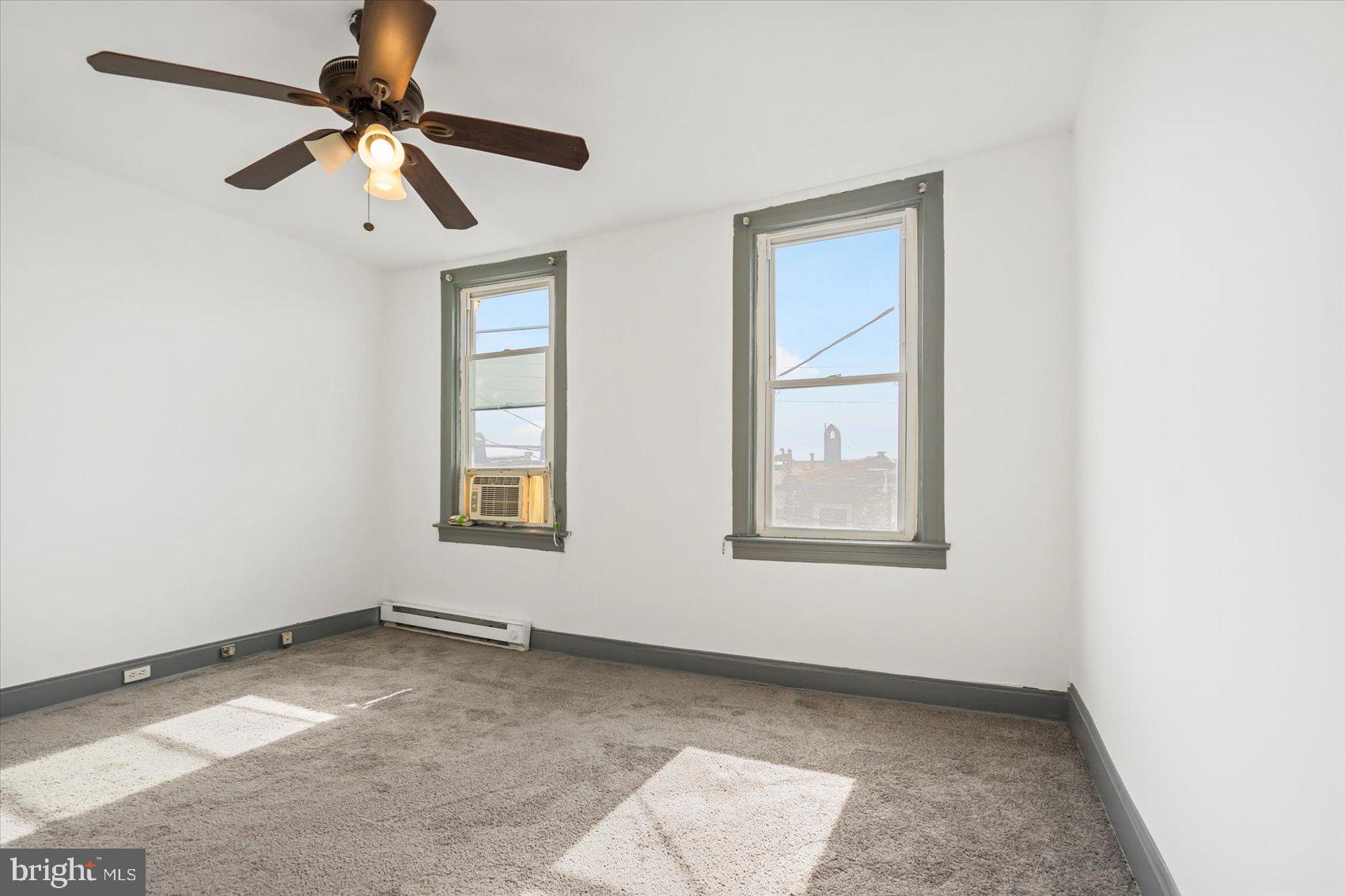 2611 E HOFFMAN STREET