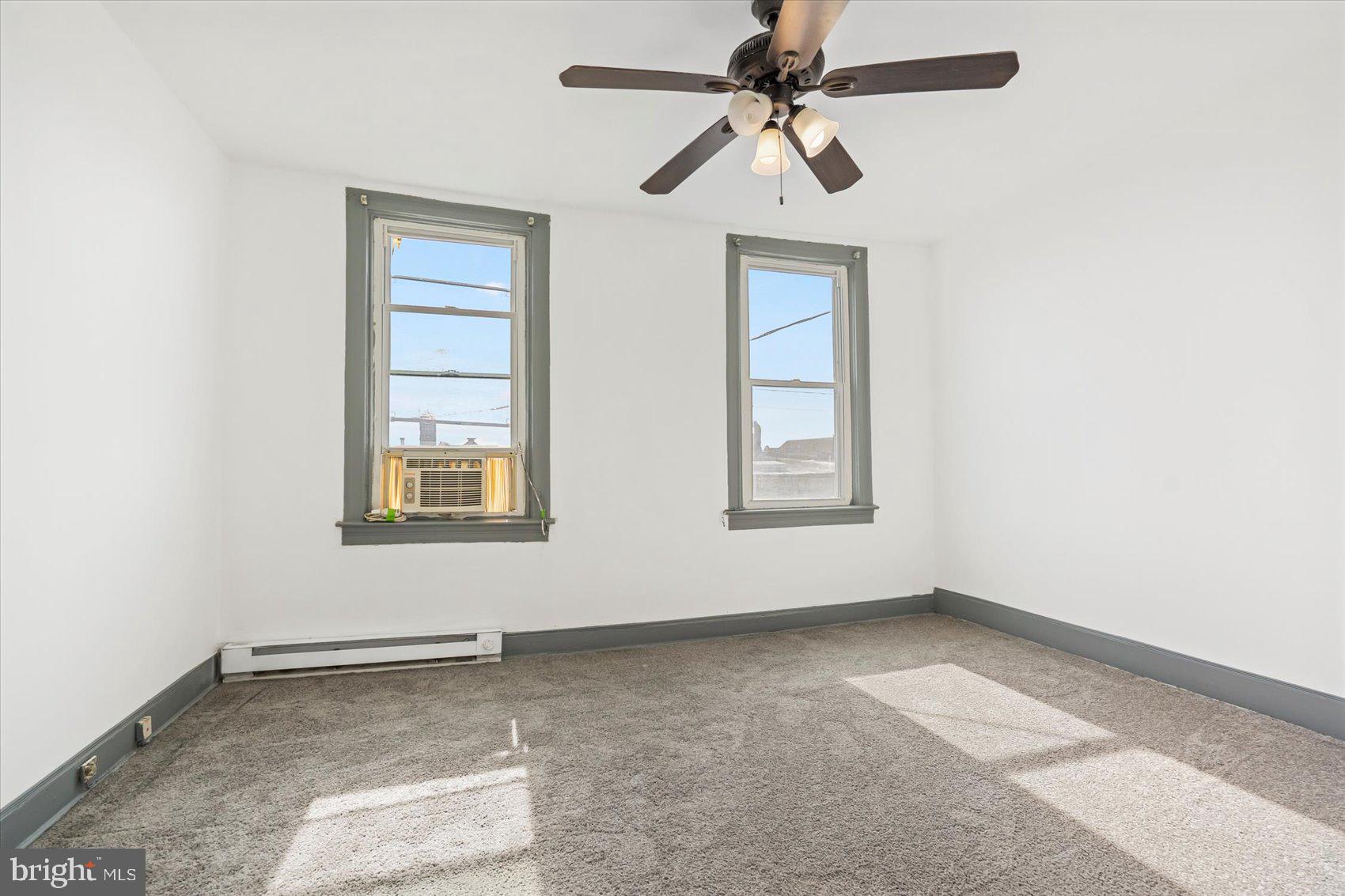 2611 E HOFFMAN STREET