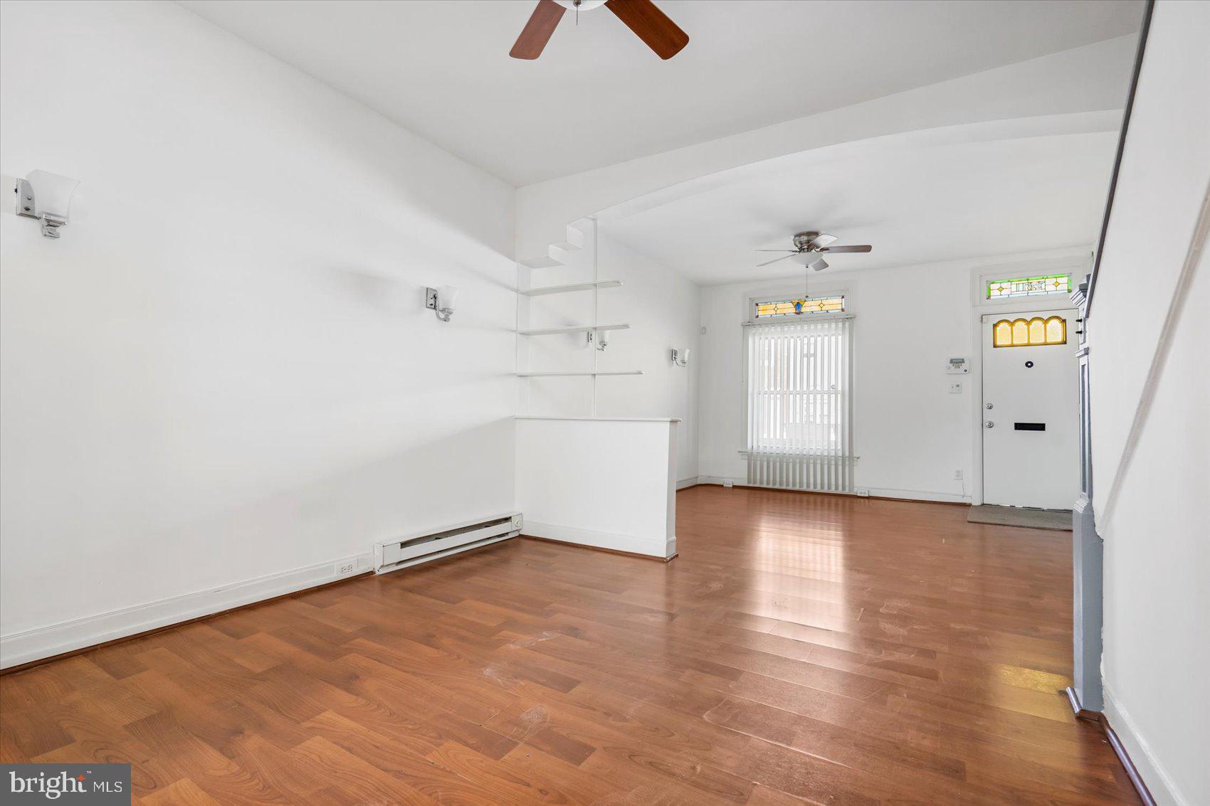 2611 E HOFFMAN STREET