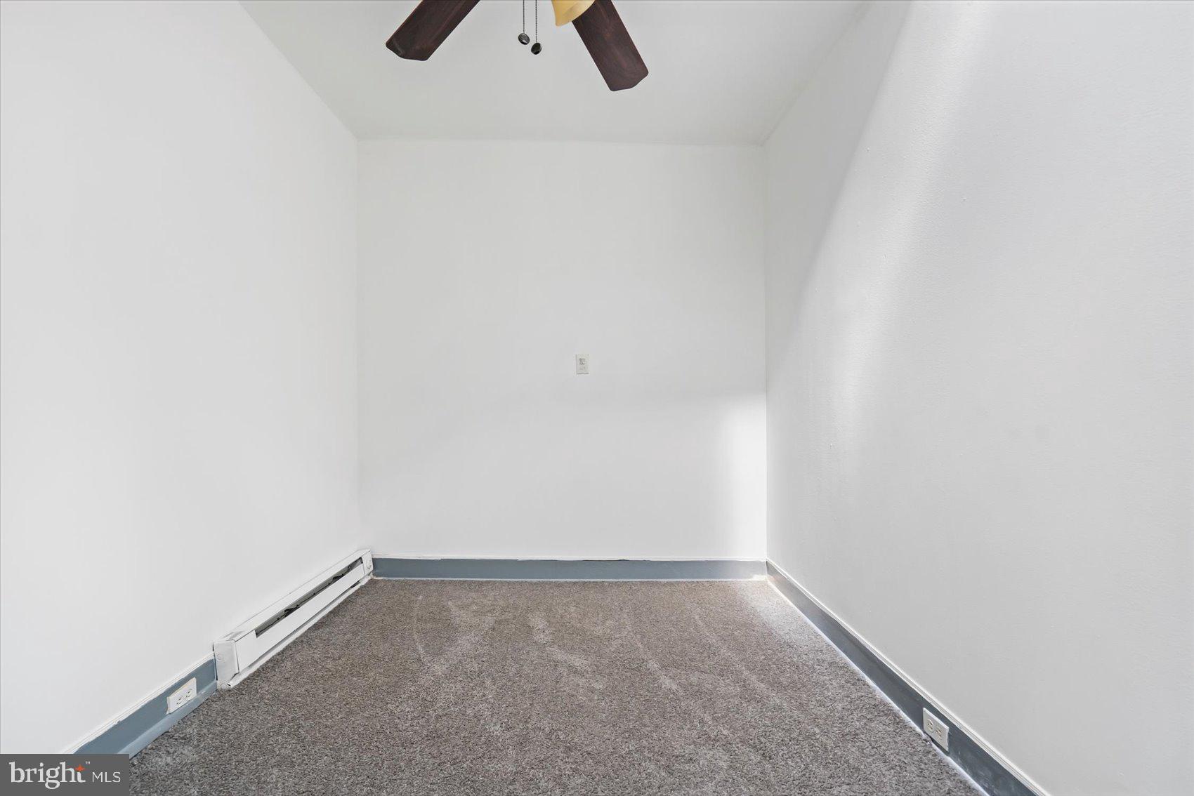 2611 E HOFFMAN STREET