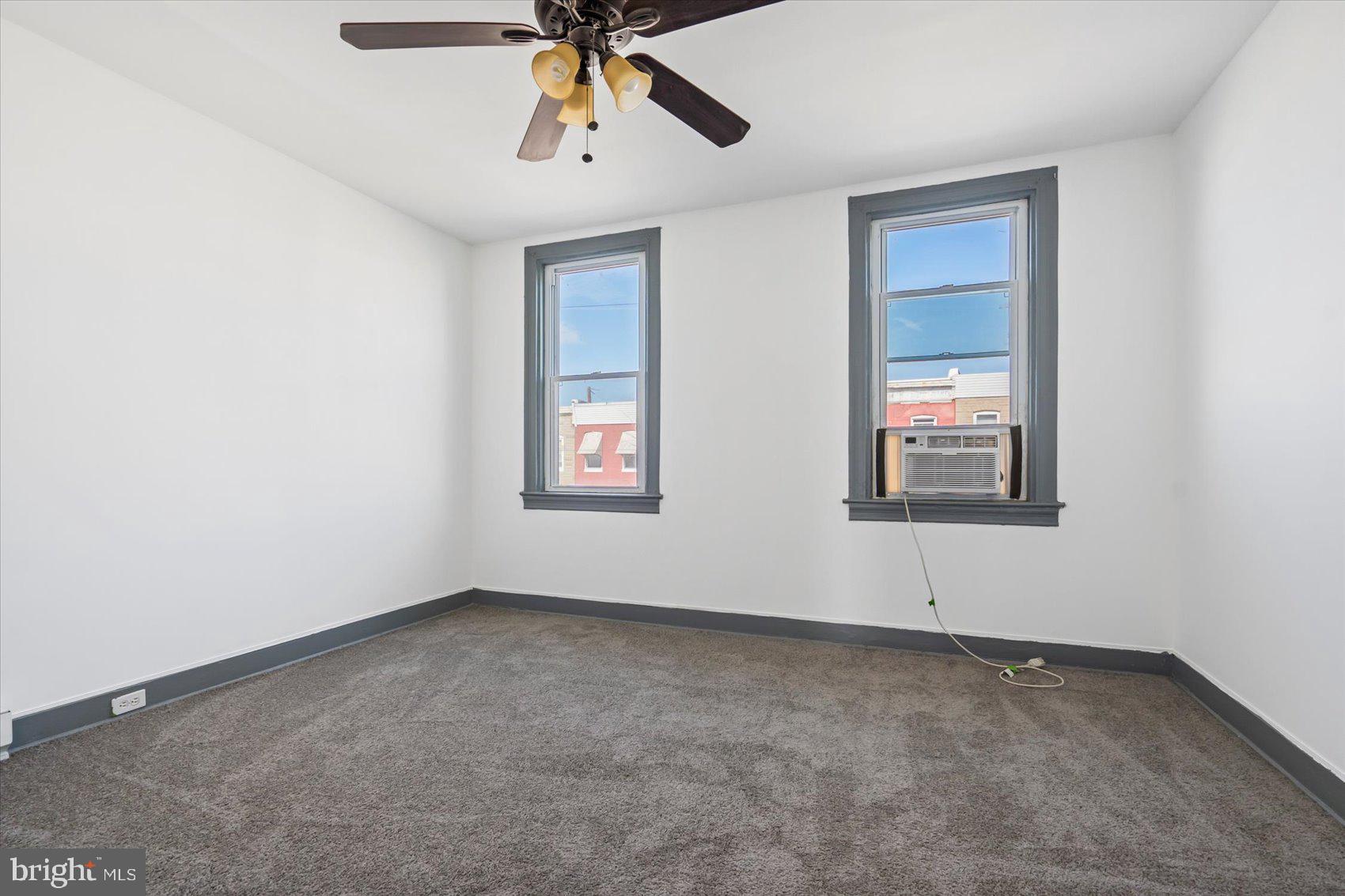 2611 E HOFFMAN STREET