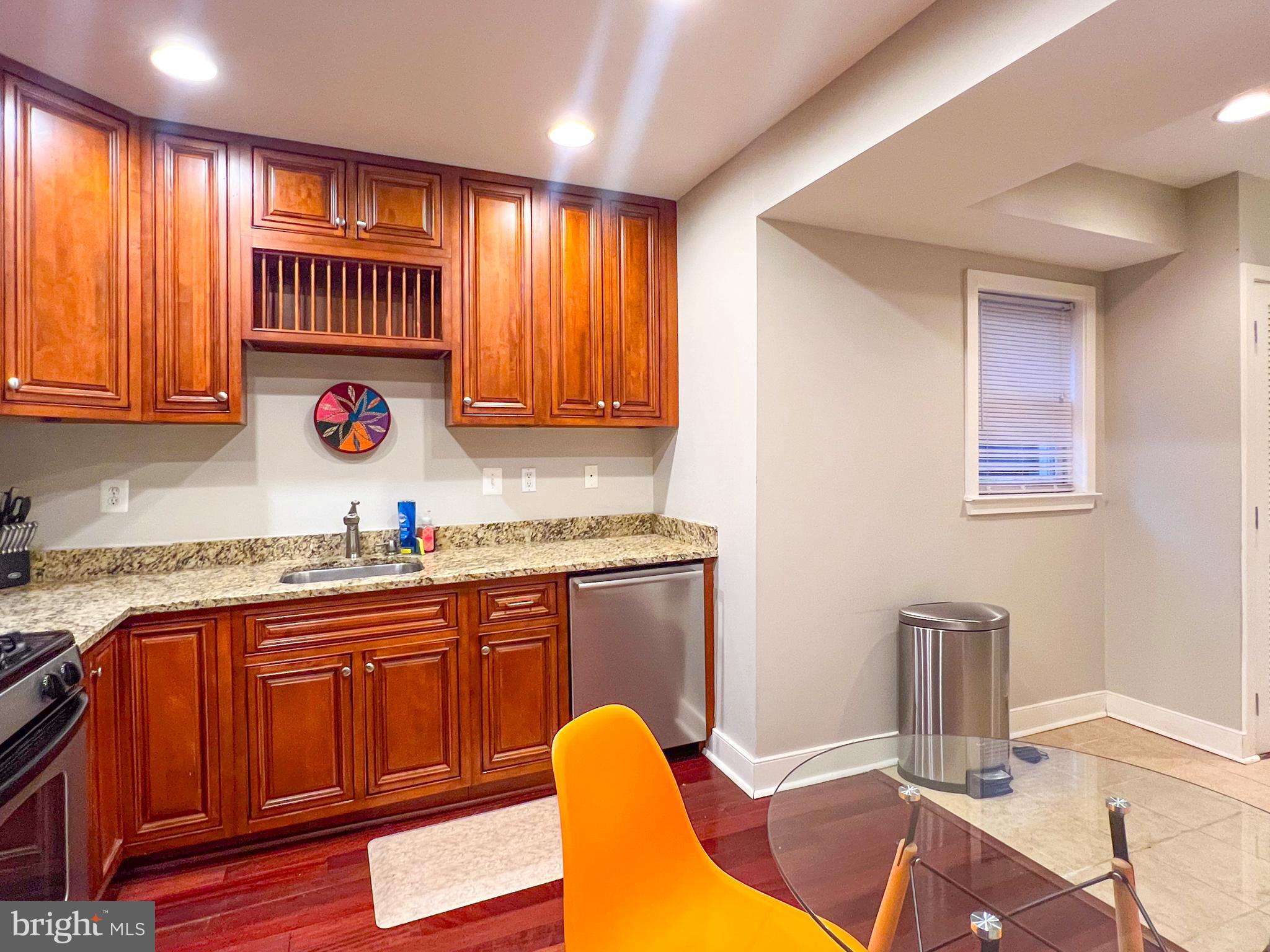 528 S BETHEL STREET S