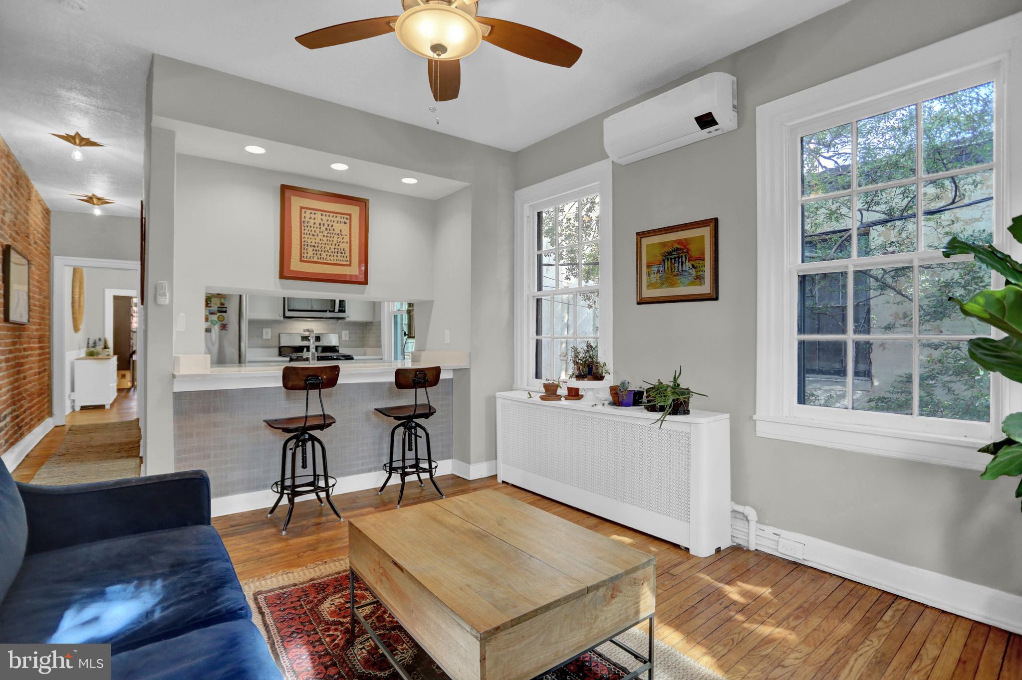 233 W LAFAYETTE AVENUE