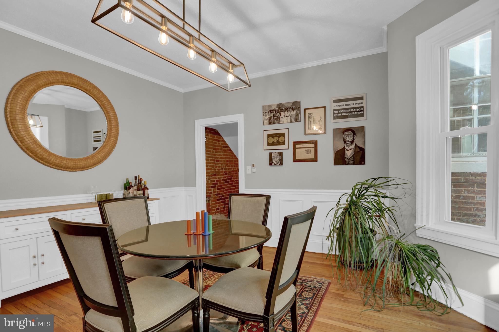 233 W LAFAYETTE AVENUE