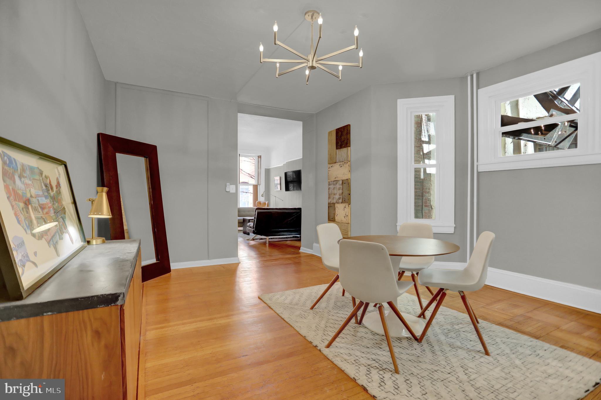 233 W LAFAYETTE AVENUE