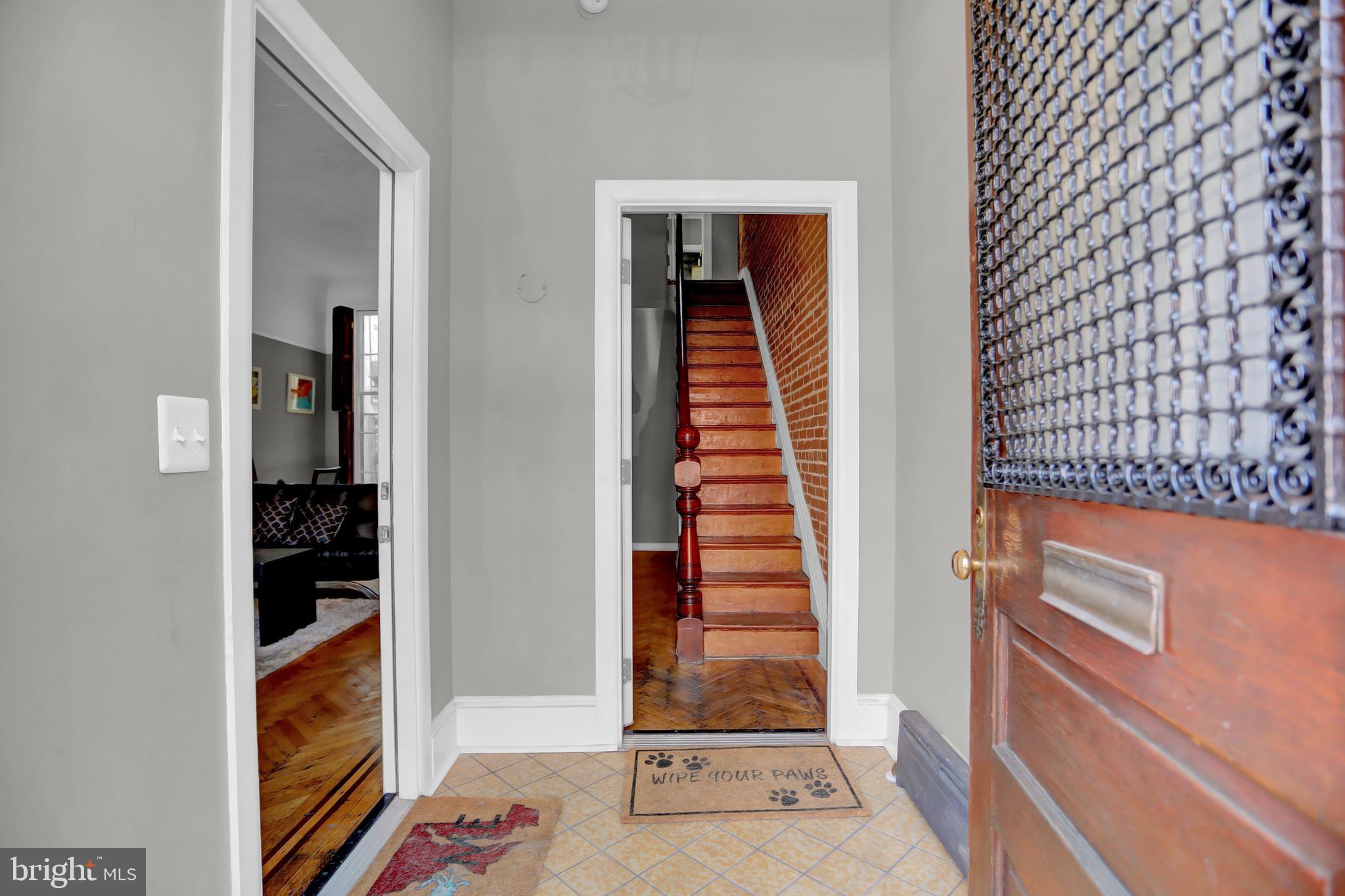 233 W LAFAYETTE AVENUE