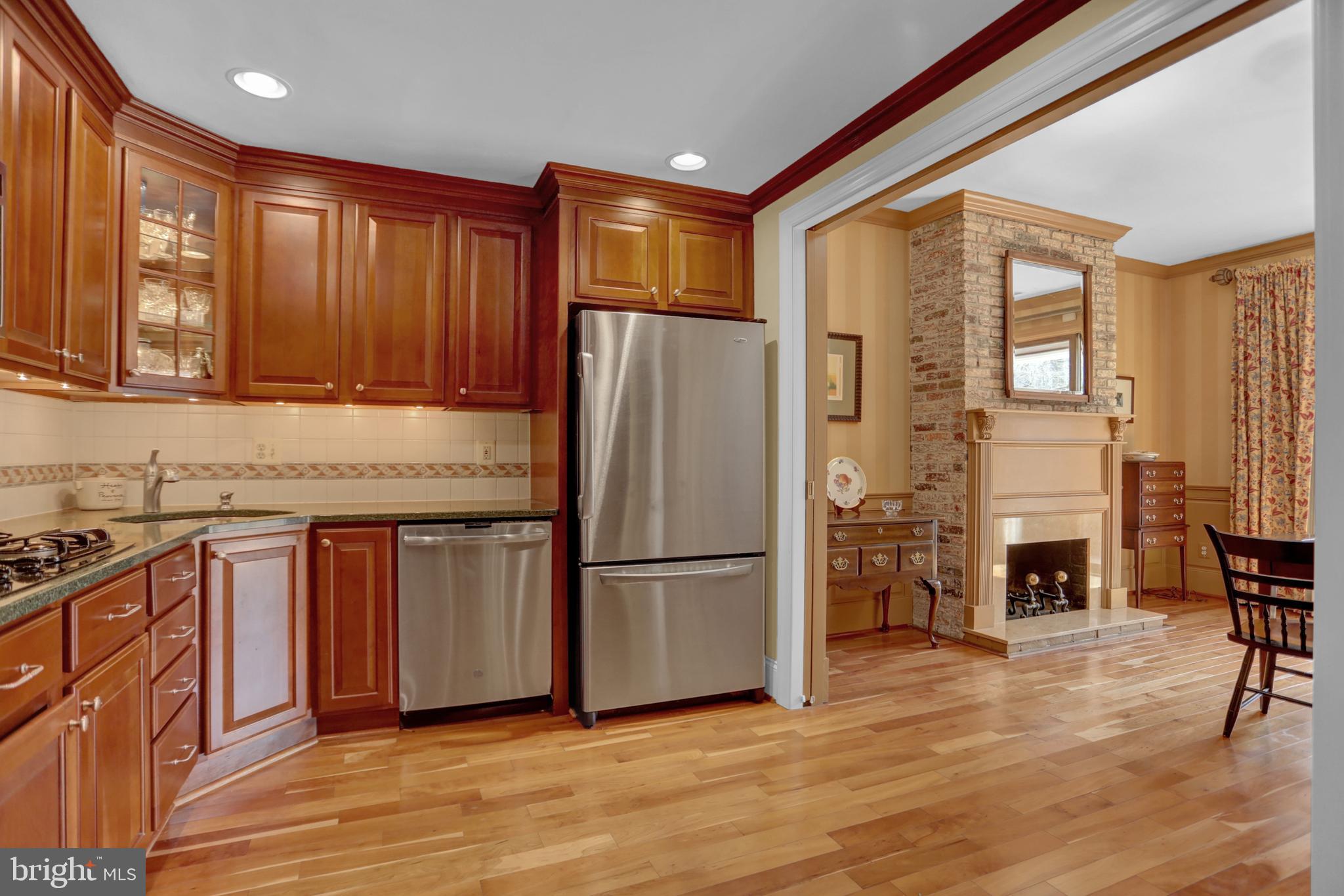 38 BOUTON GREEN COURT