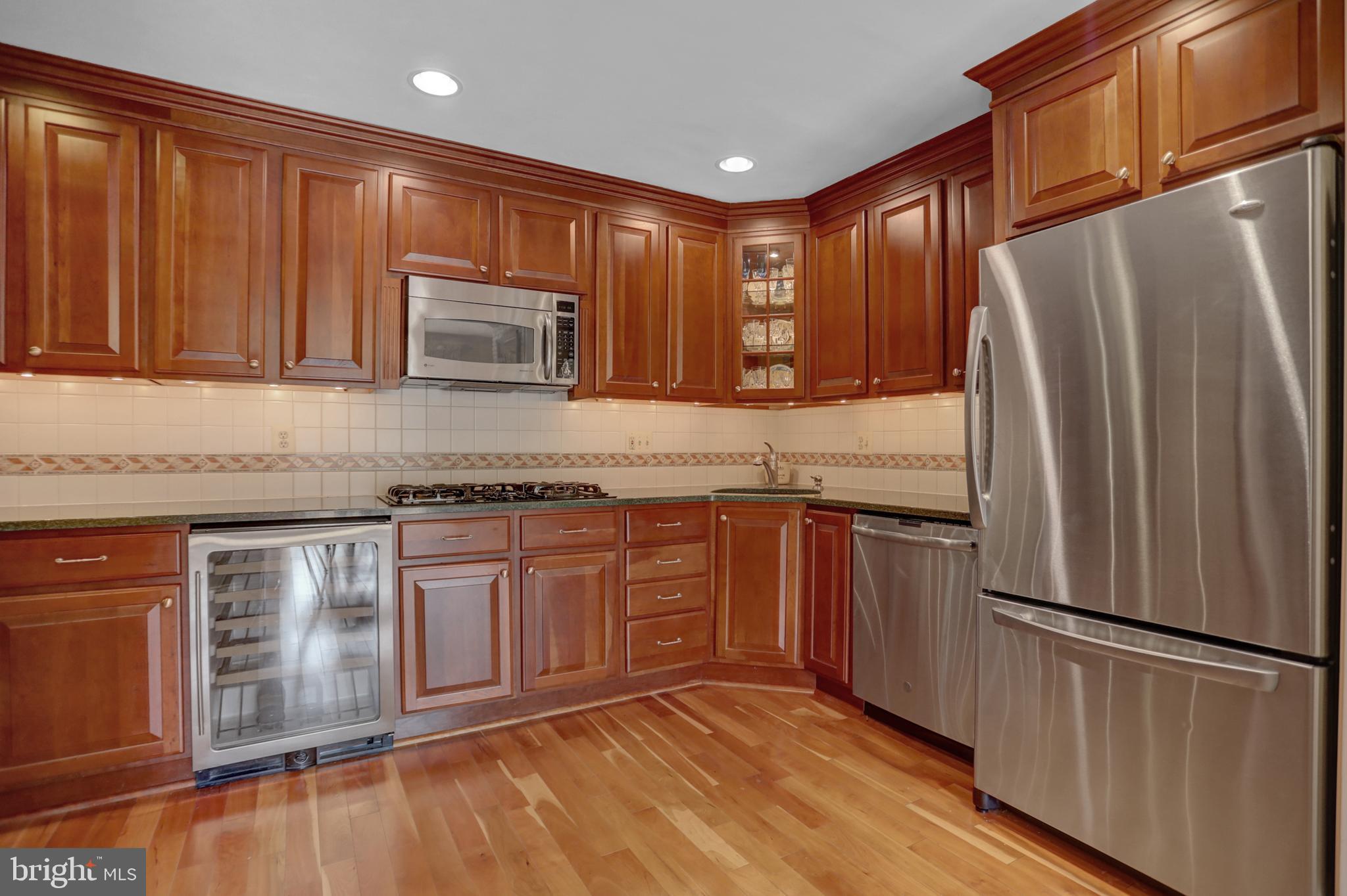 38 BOUTON GREEN COURT