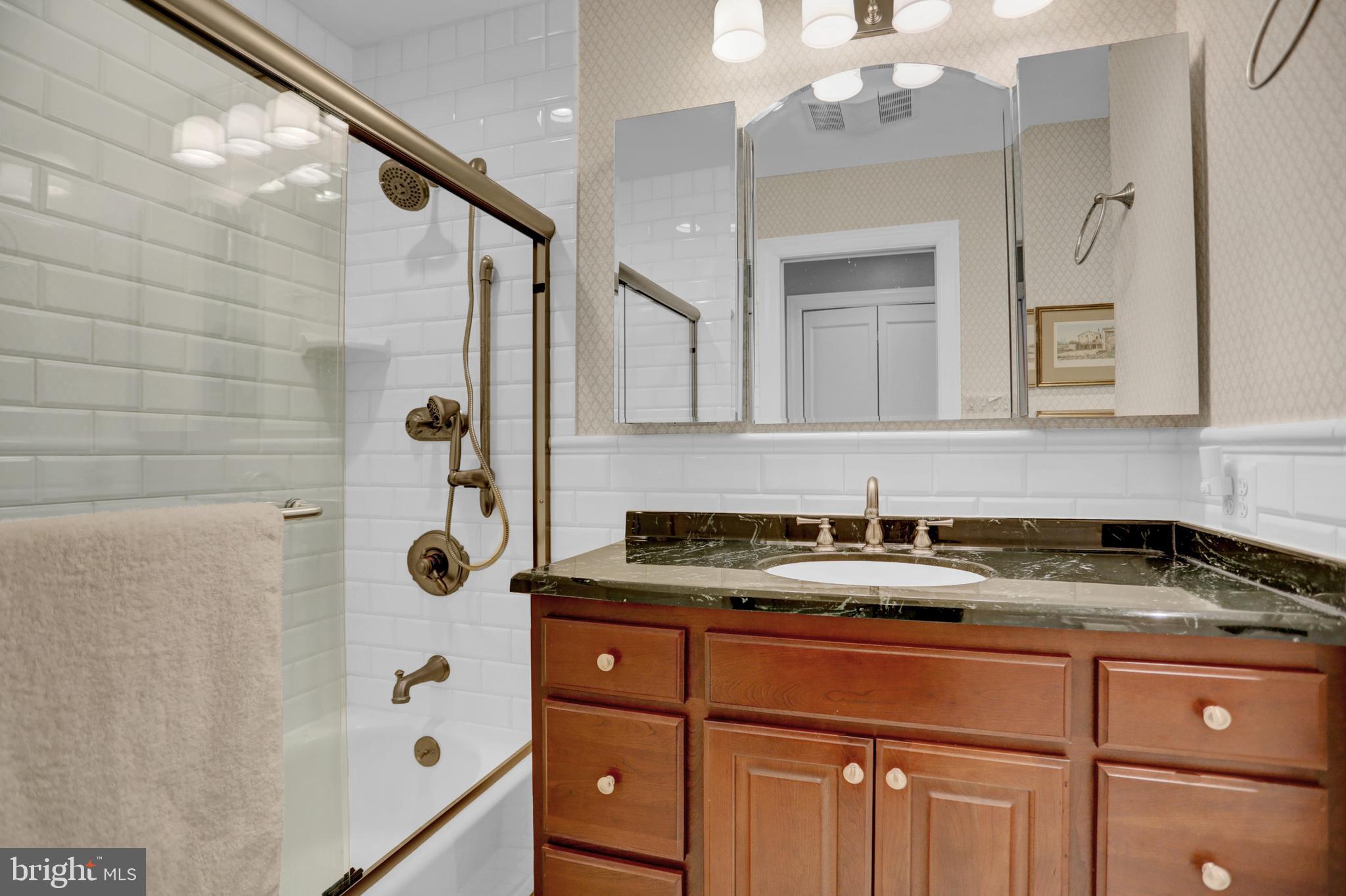 38 BOUTON GREEN COURT