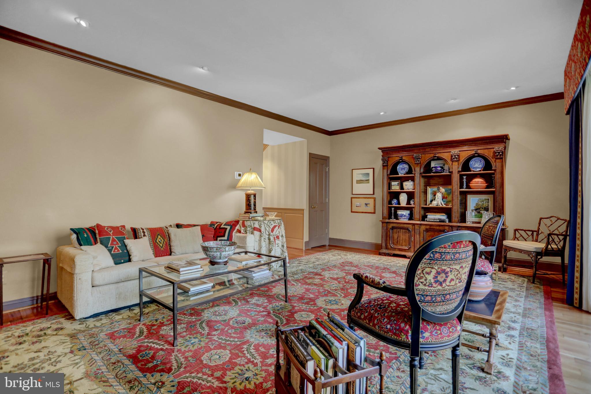 38 BOUTON GREEN COURT