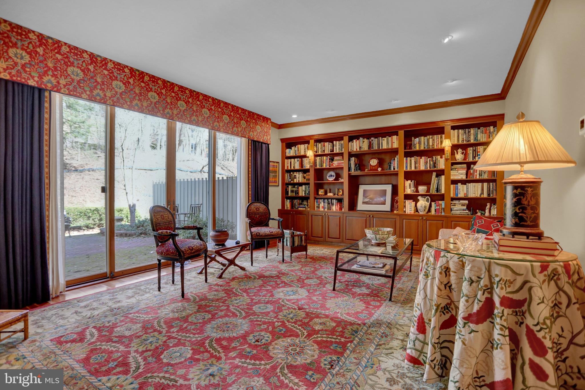 38 BOUTON GREEN COURT