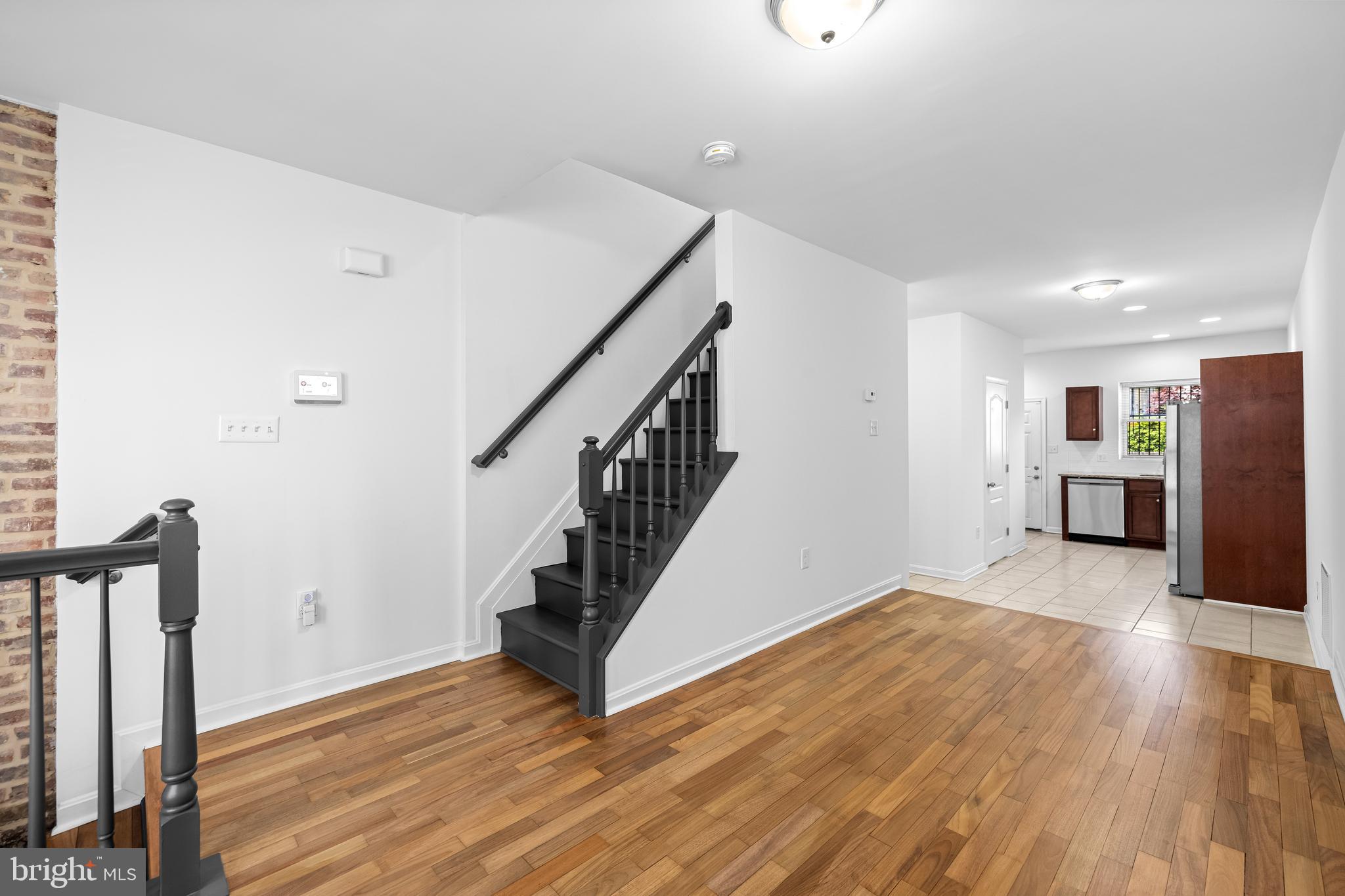 408 E OLIVER STREET
