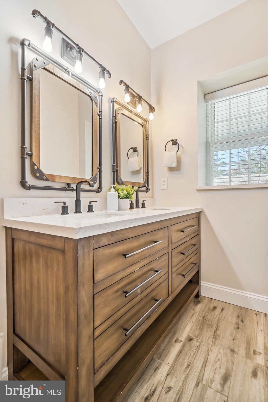 3802 GREENMOUNT AVENUE