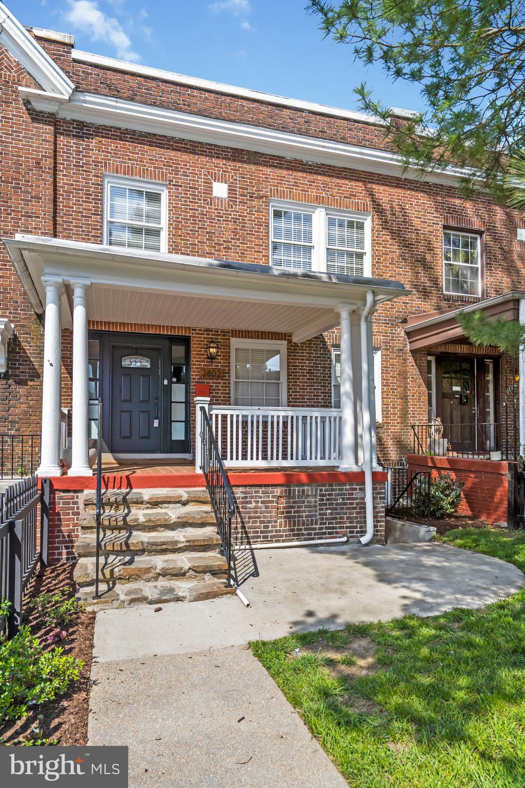 3802 GREENMOUNT AVENUE