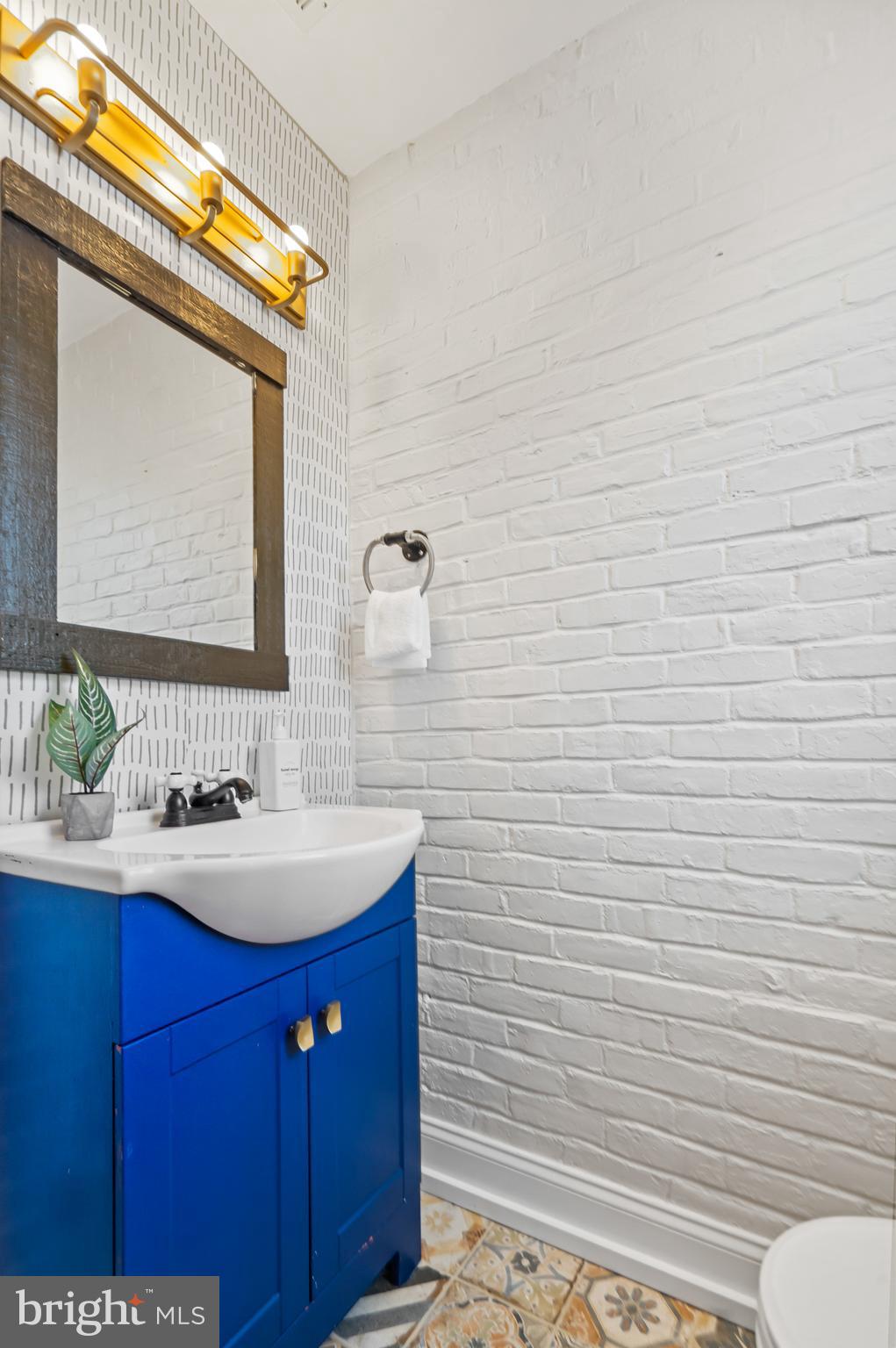 3802 GREENMOUNT AVENUE