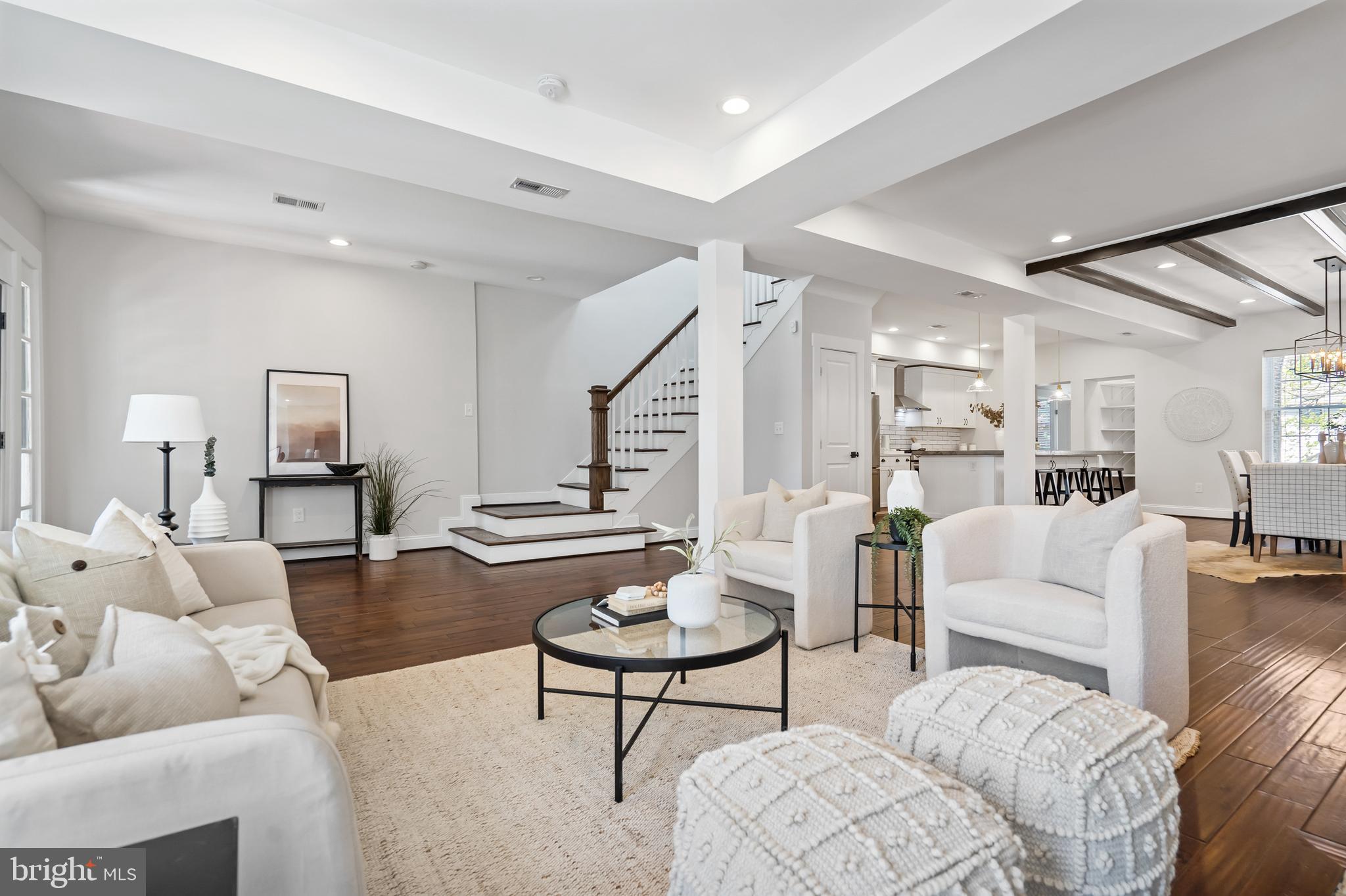 3802 GREENMOUNT AVENUE